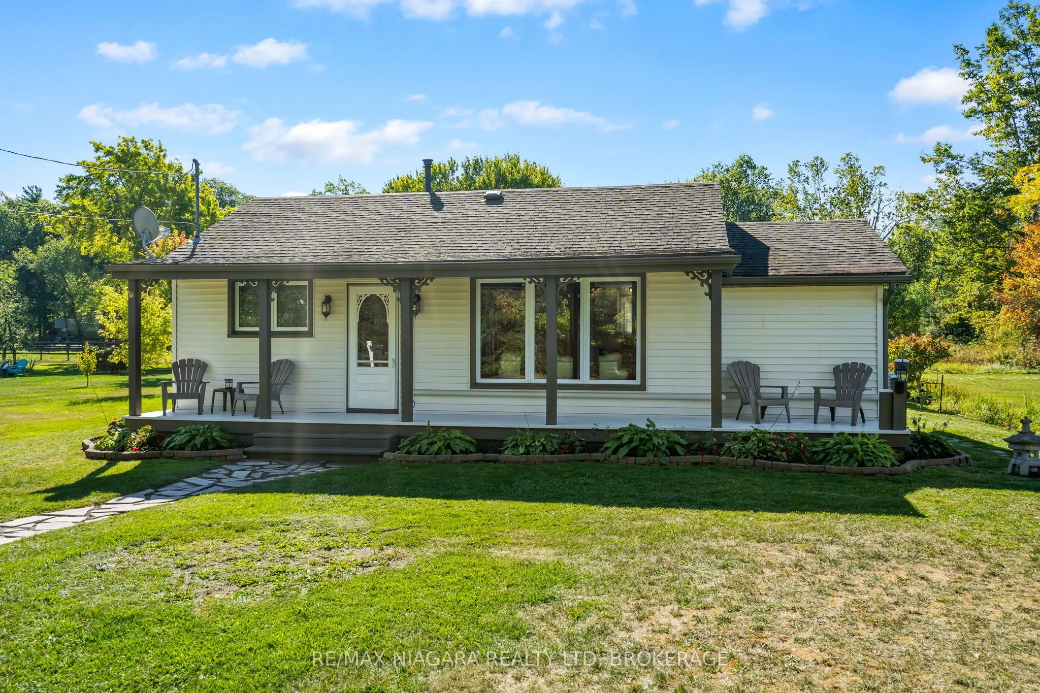 2837 Firelane 4