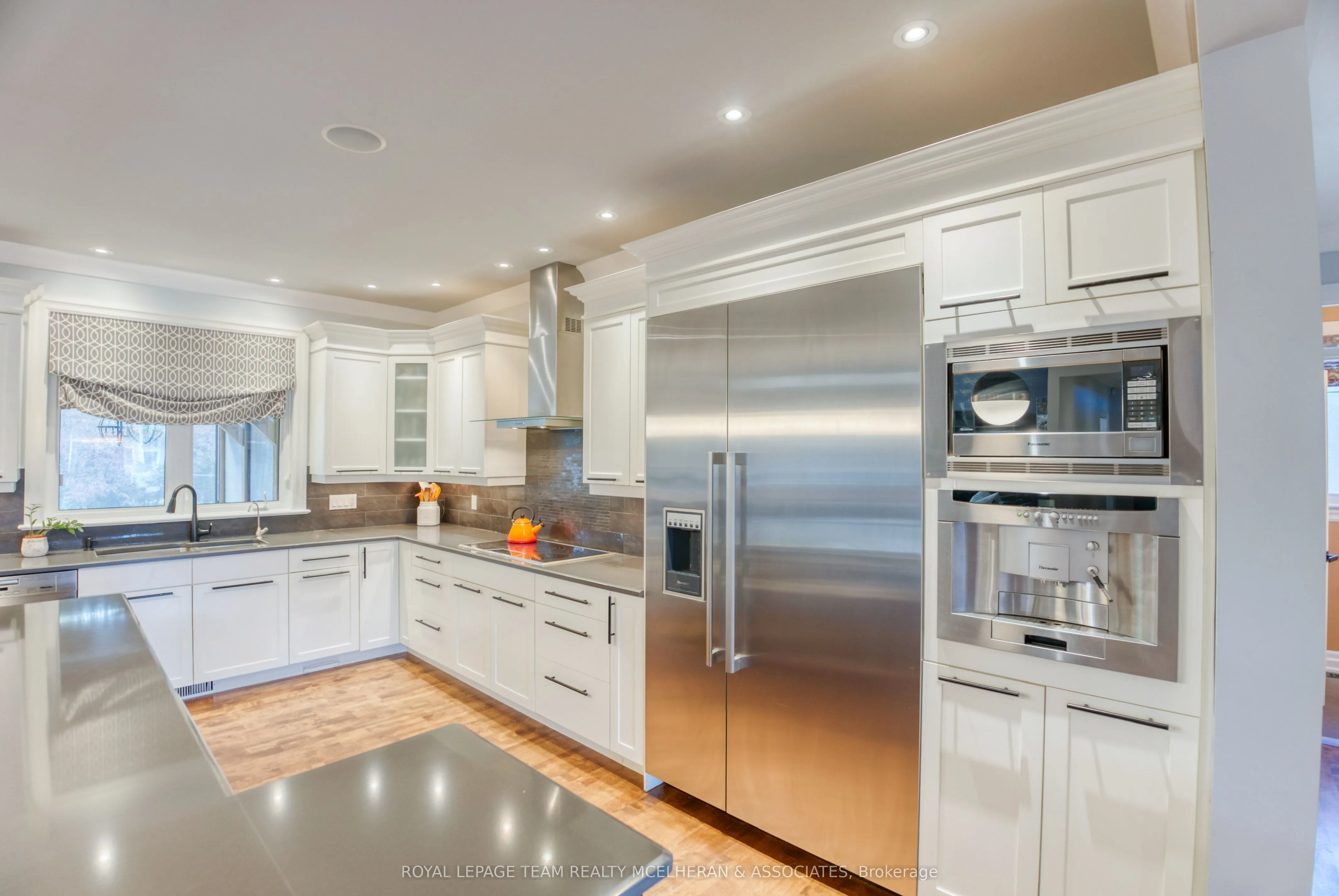 463 Lockmaster Crescent