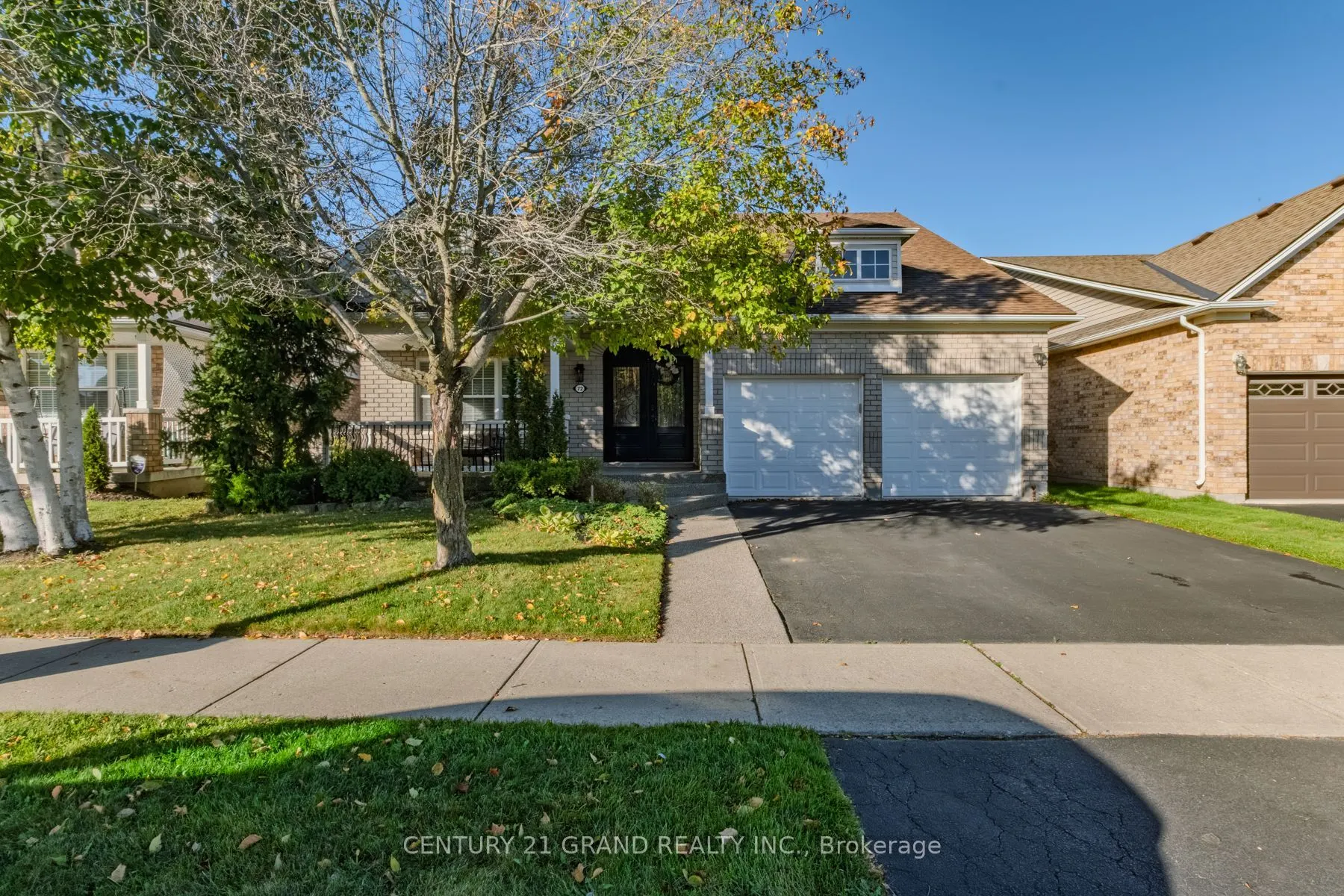 72 Hunter Way