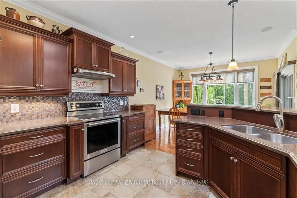 569 Creekwood Drive