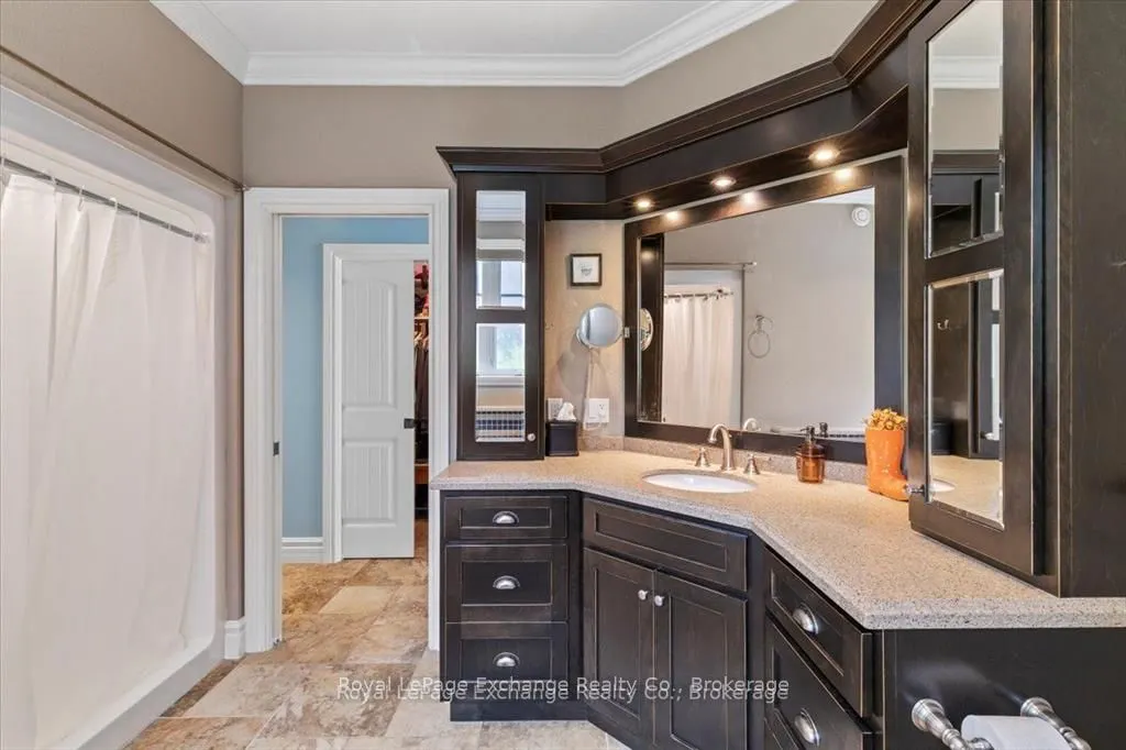 569 Creekwood Drive