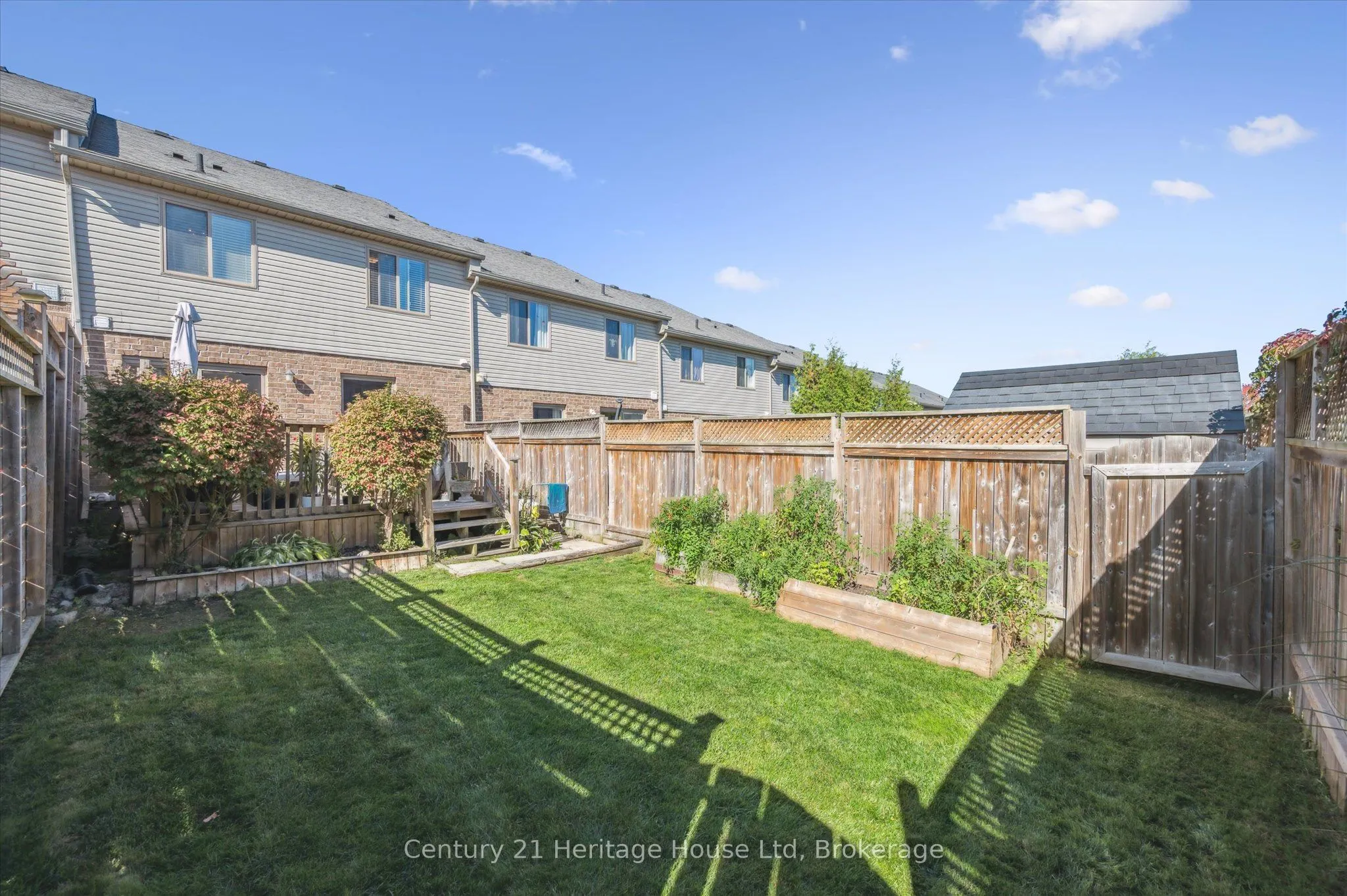 122 Creighton Avenue