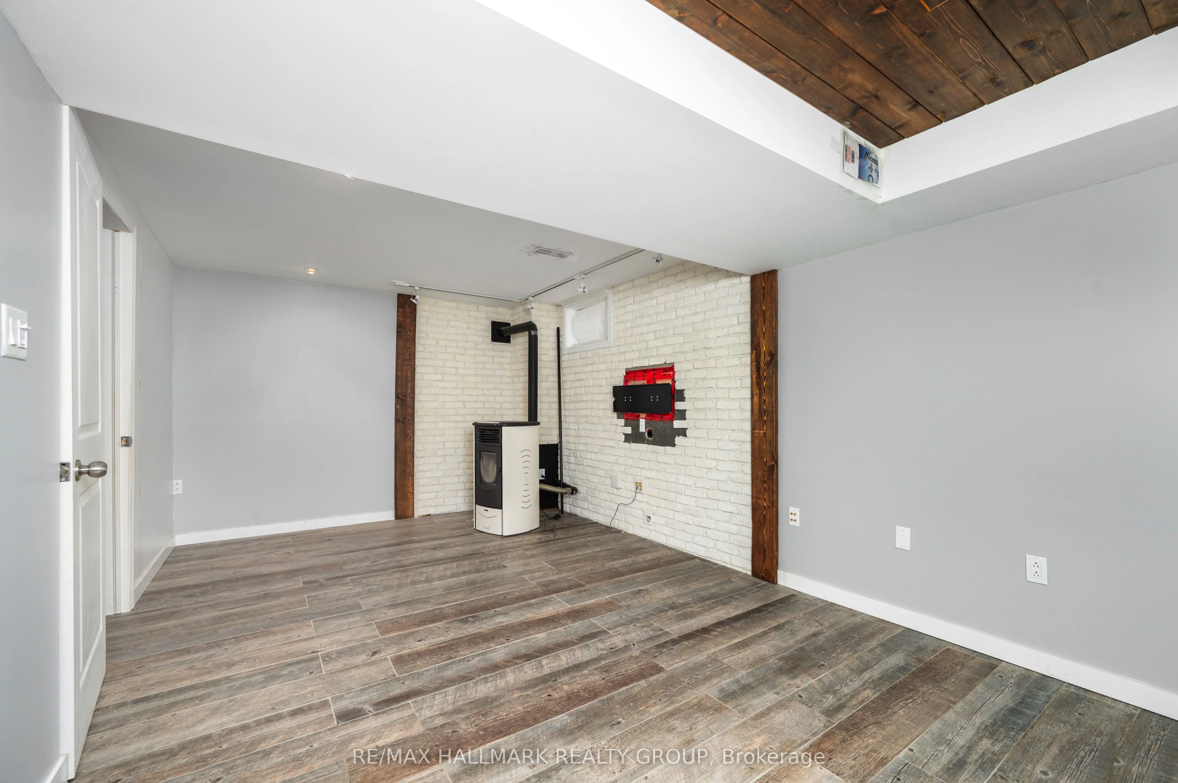 306 Tabaret Street