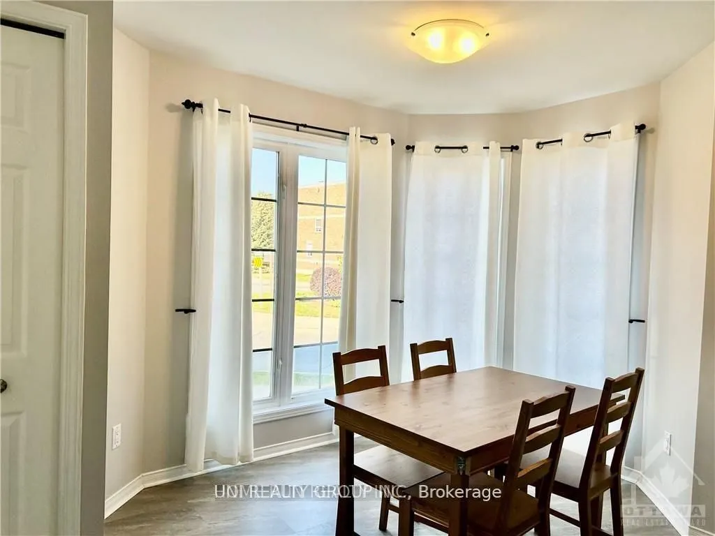 840 LONGFIELDS Drive, #20