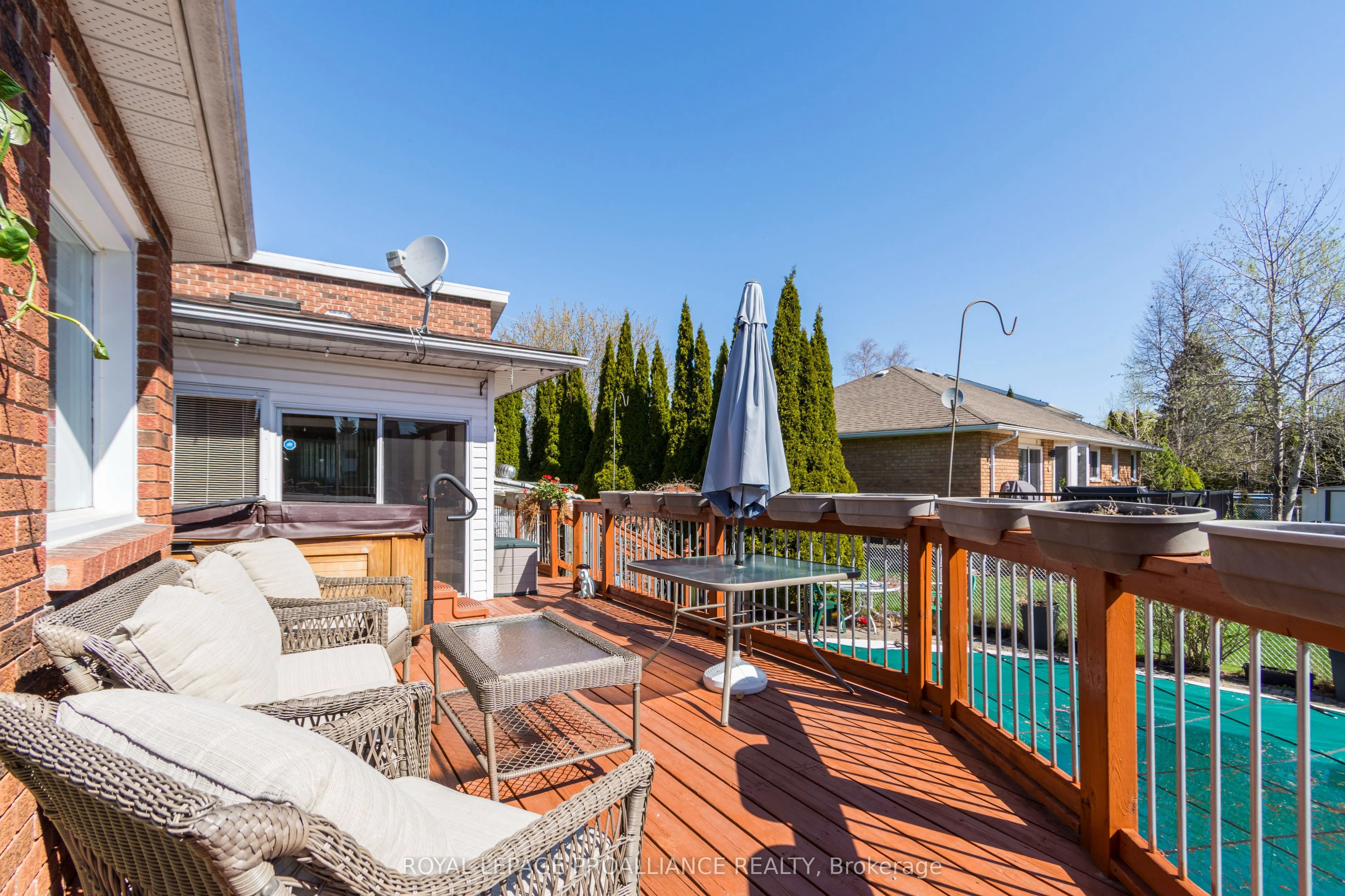 7 Brintnell Boulevard