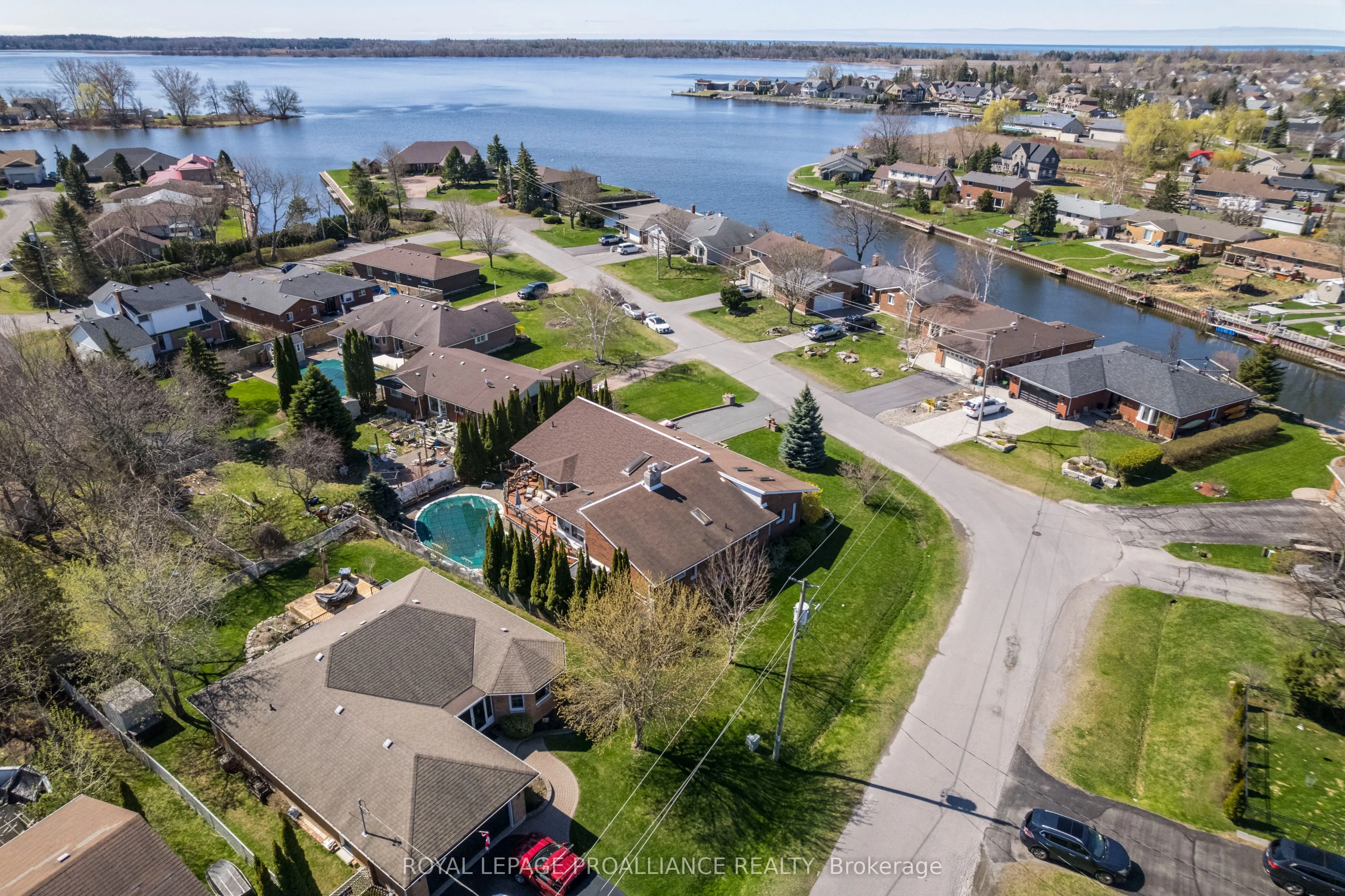 7 Brintnell Boulevard