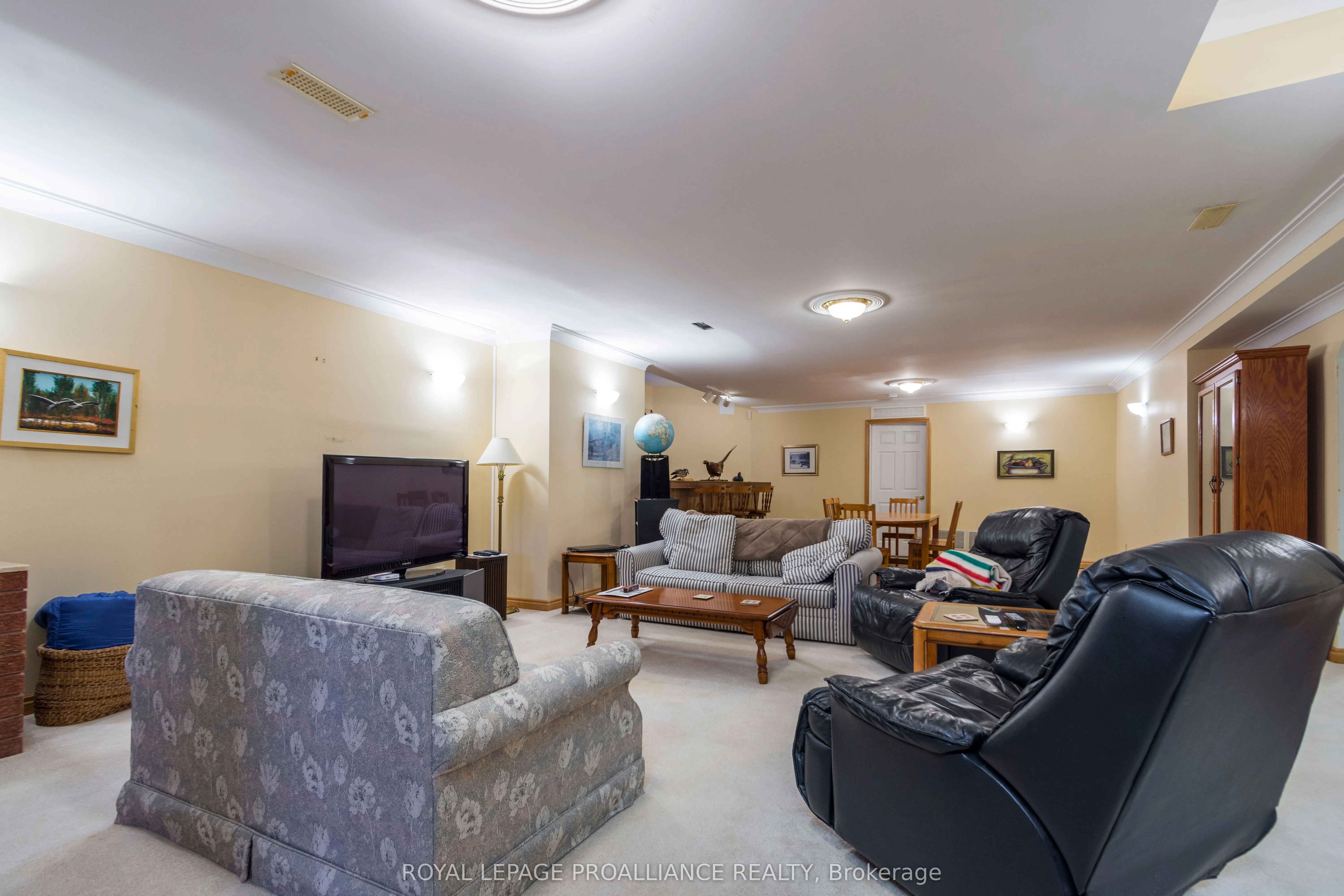 7 Brintnell Boulevard