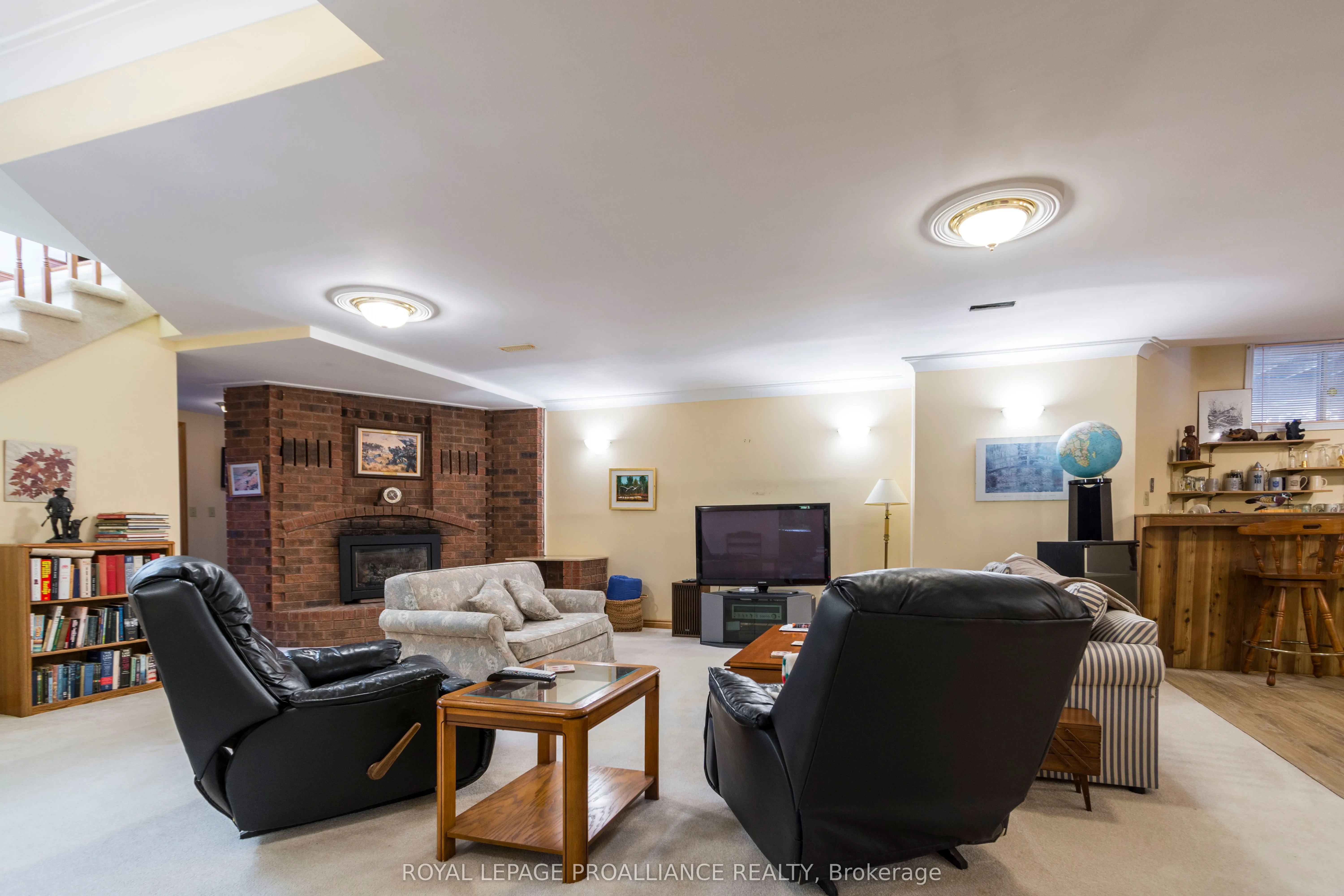 7 Brintnell Boulevard