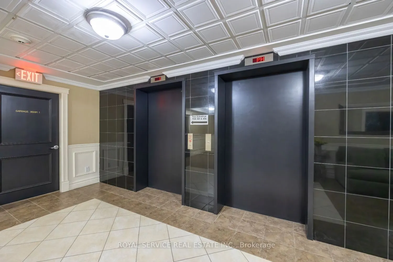 323 George Street, #103