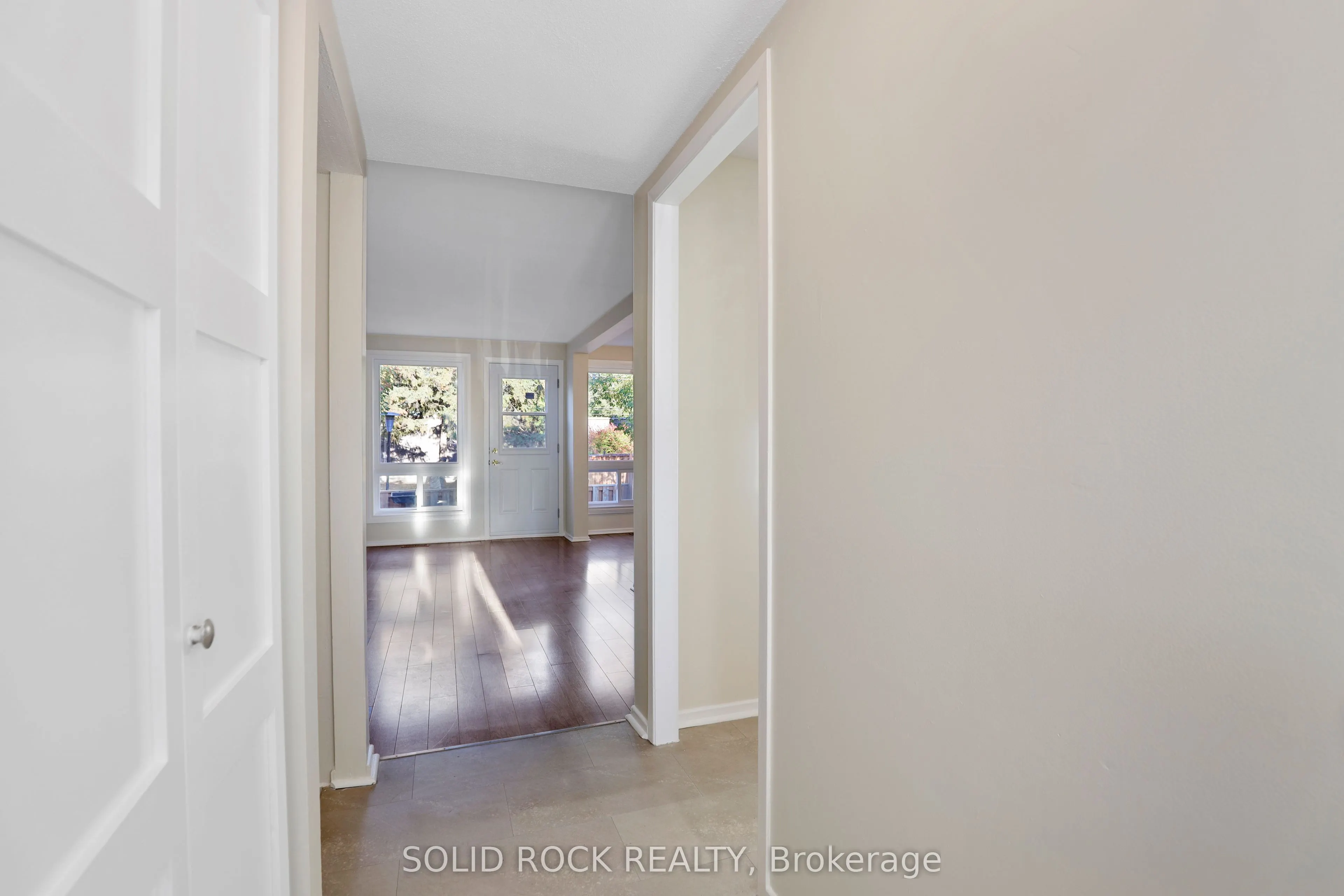 35 Thistledown Court, #18