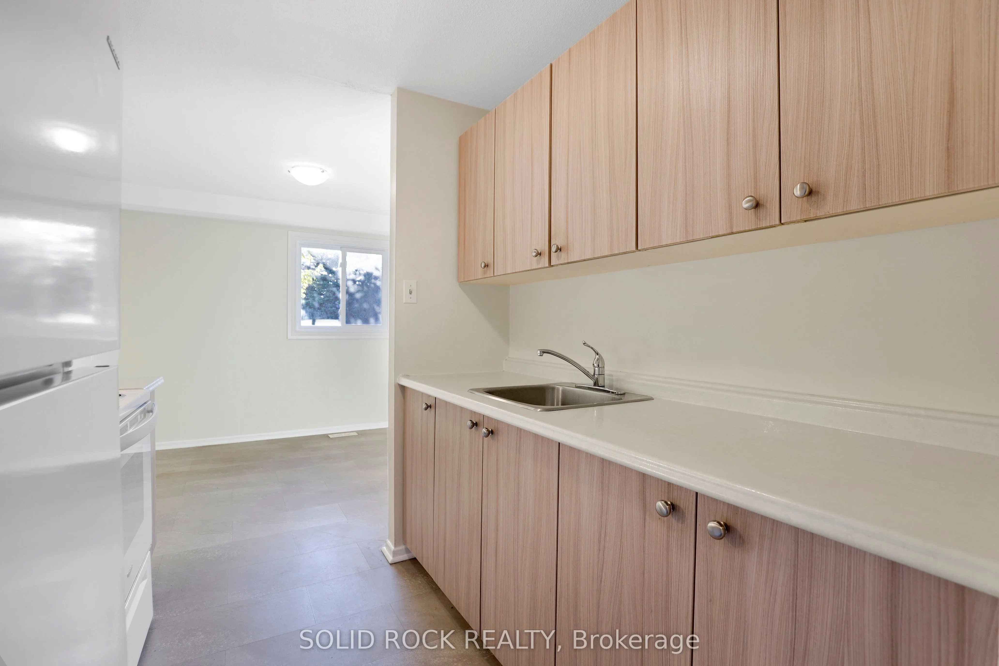 35 Thistledown Court, #18