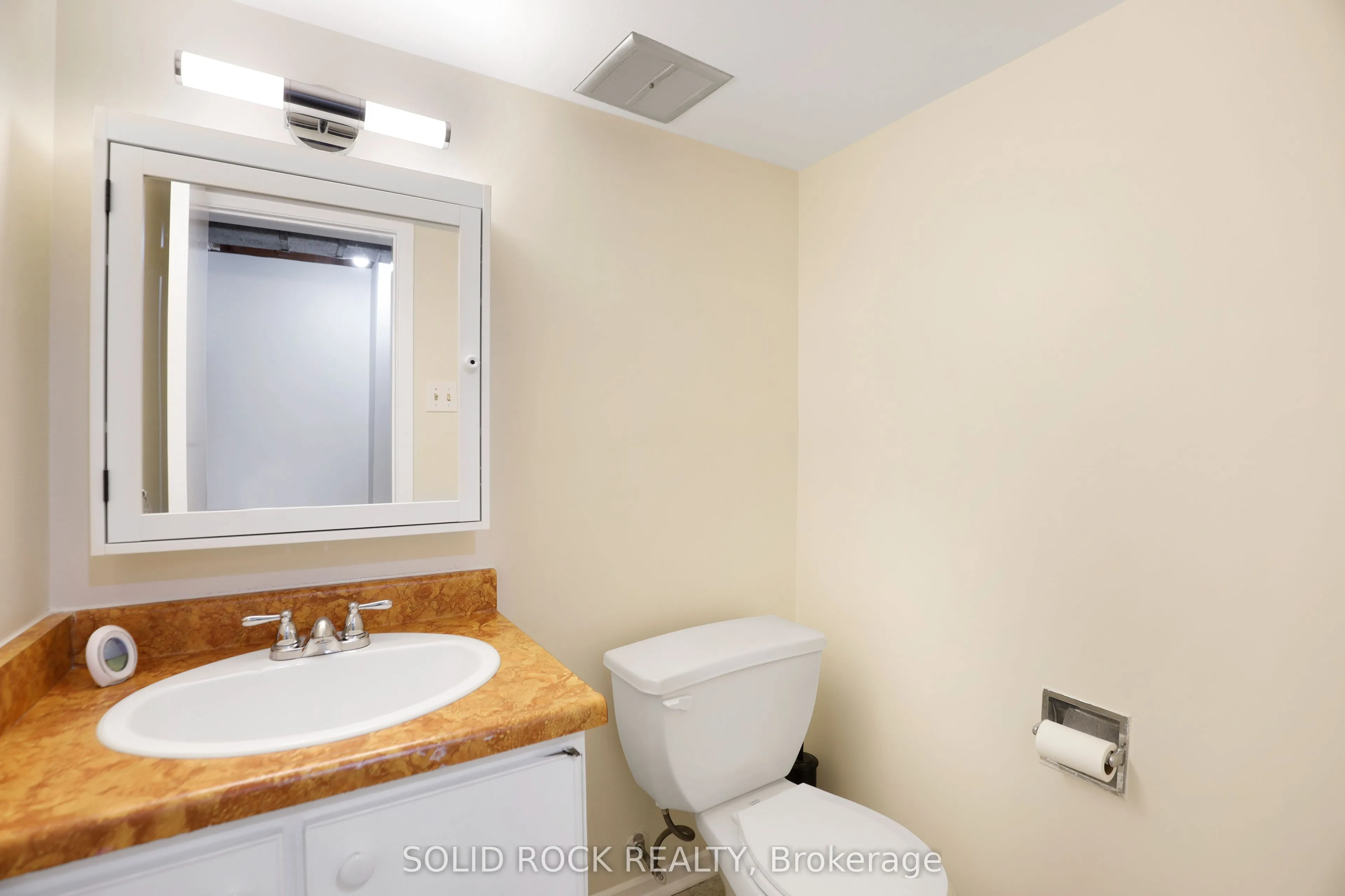 35 Thistledown Court, #18
