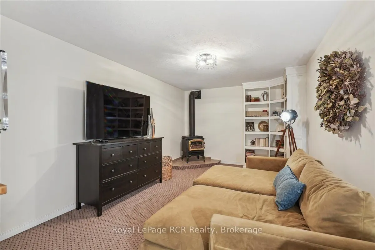 242 1ST STREET A W