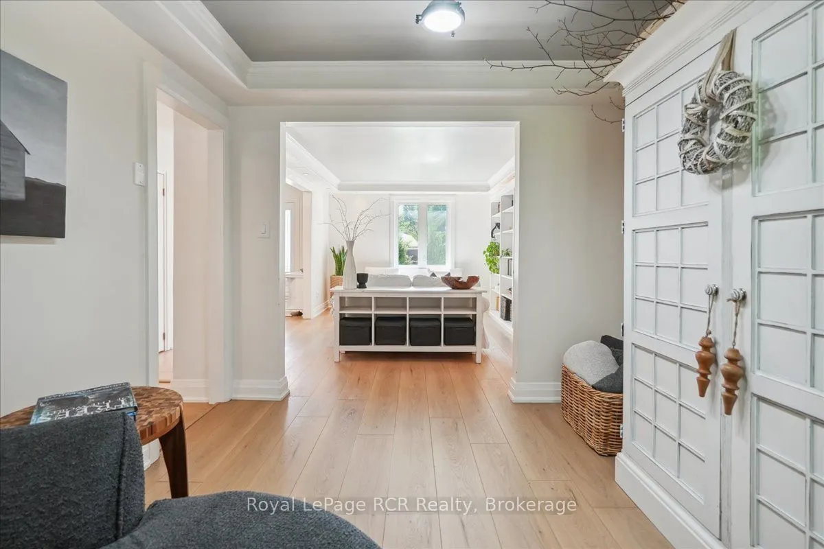 242 1ST STREET A W