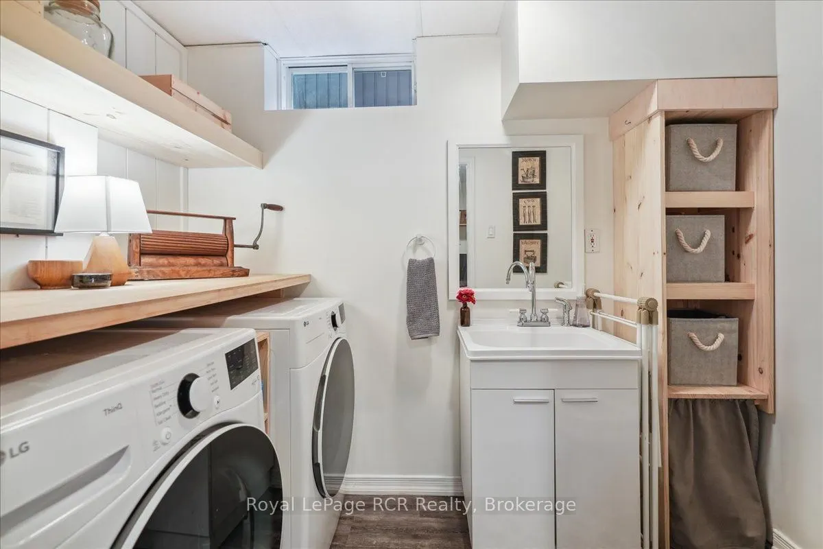 242 1ST STREET A W
