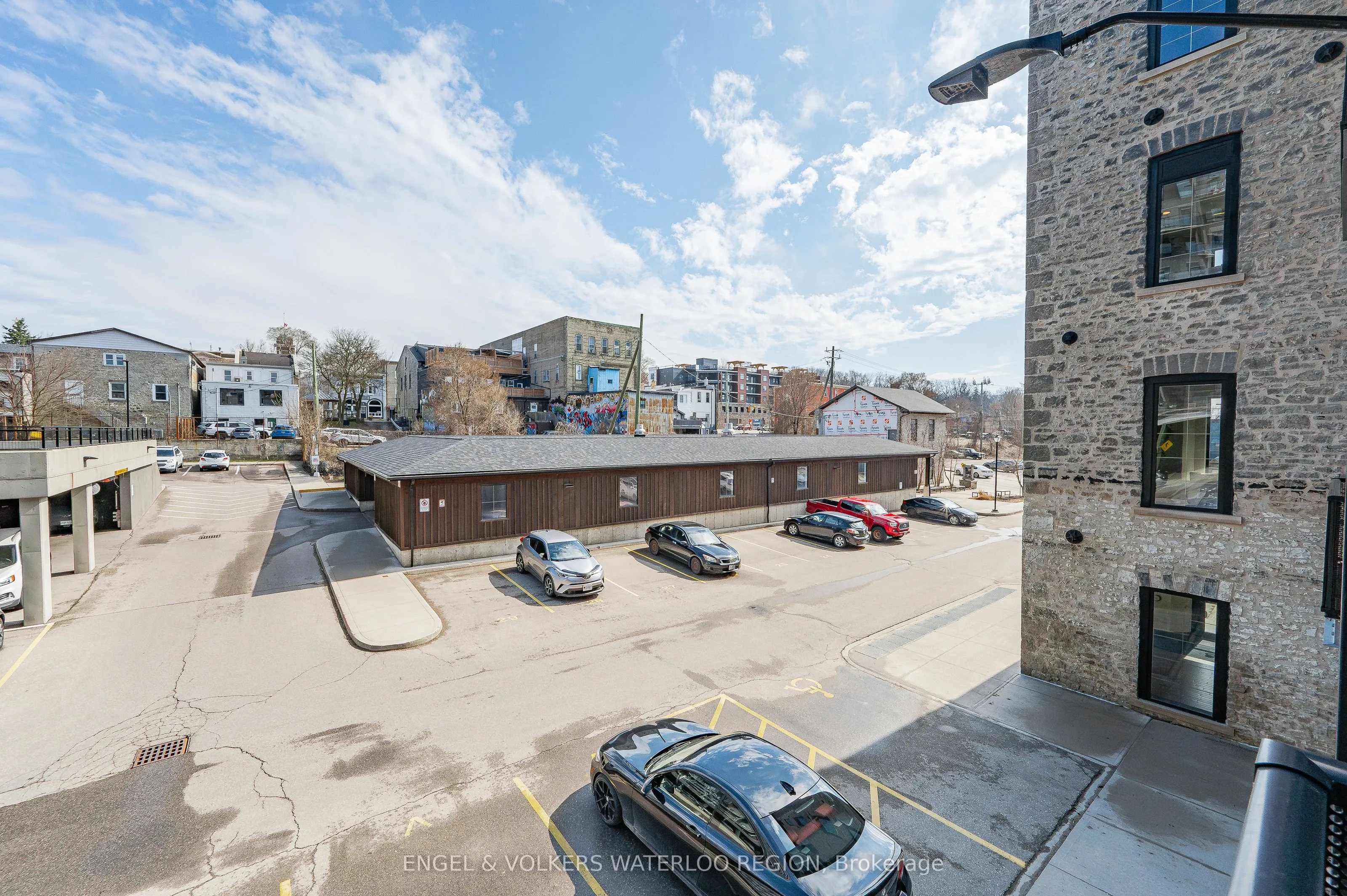 19 Guelph Avenue, #207