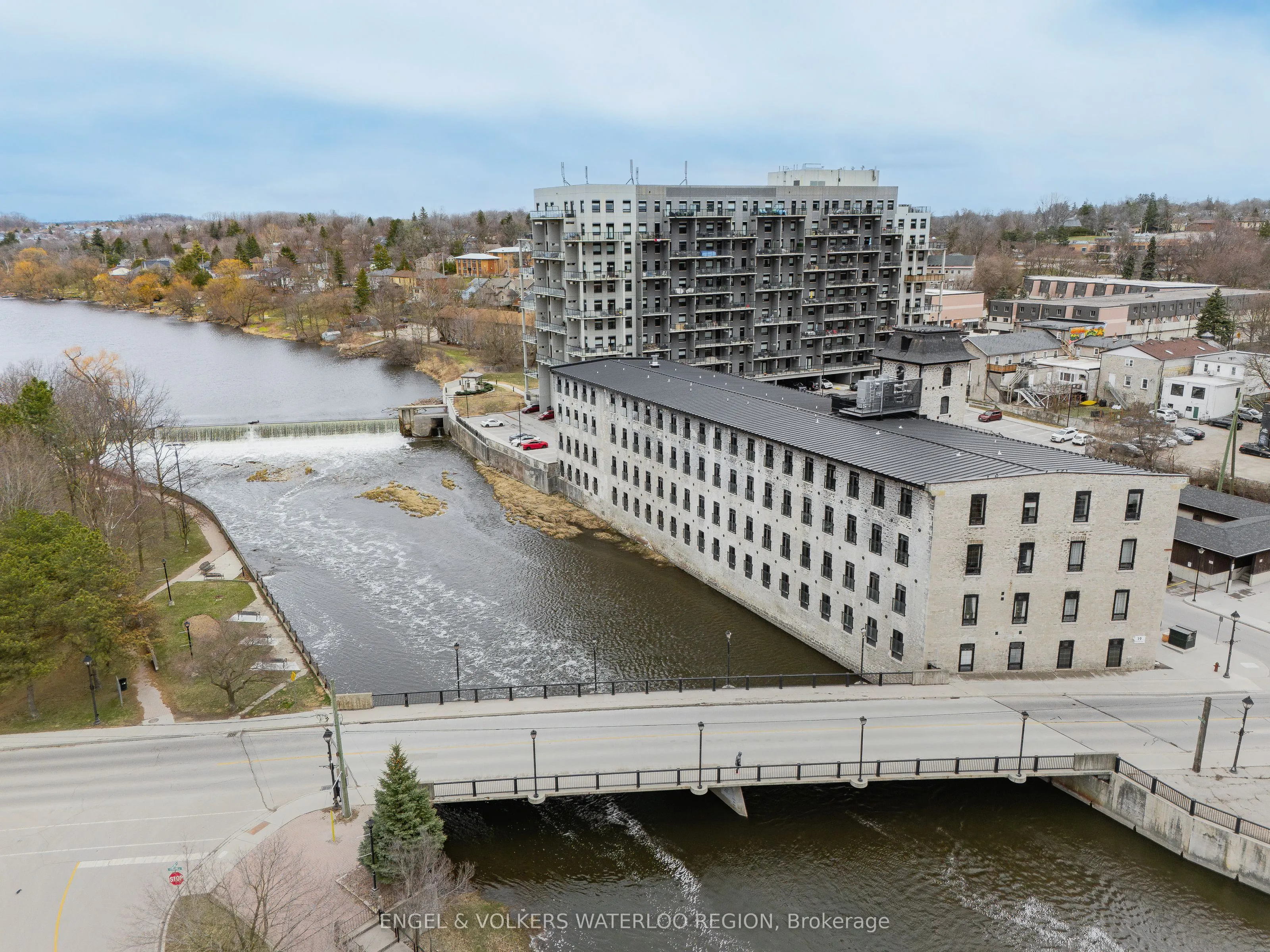 19 Guelph Avenue, #207