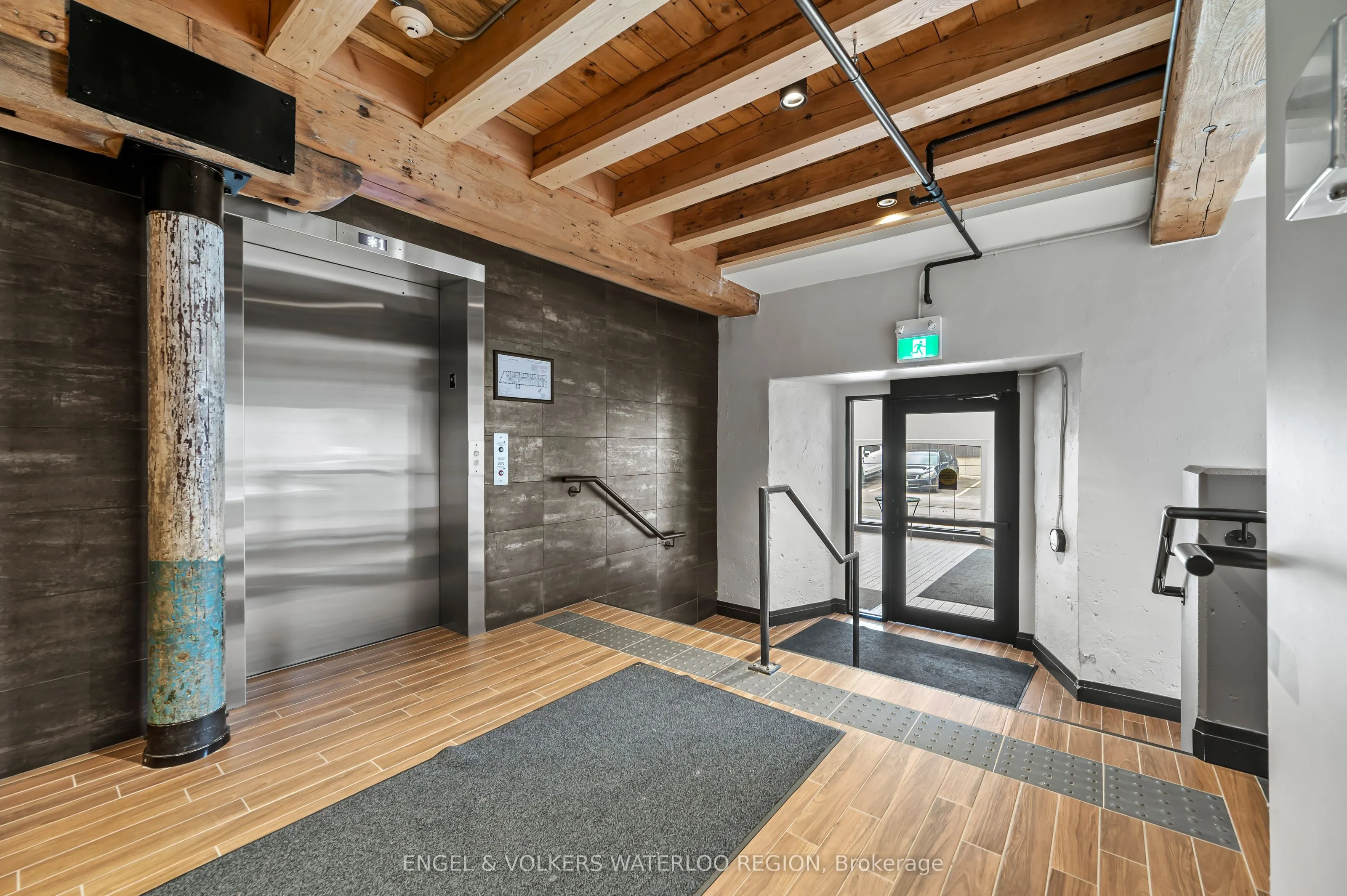 19 Guelph Avenue, #207