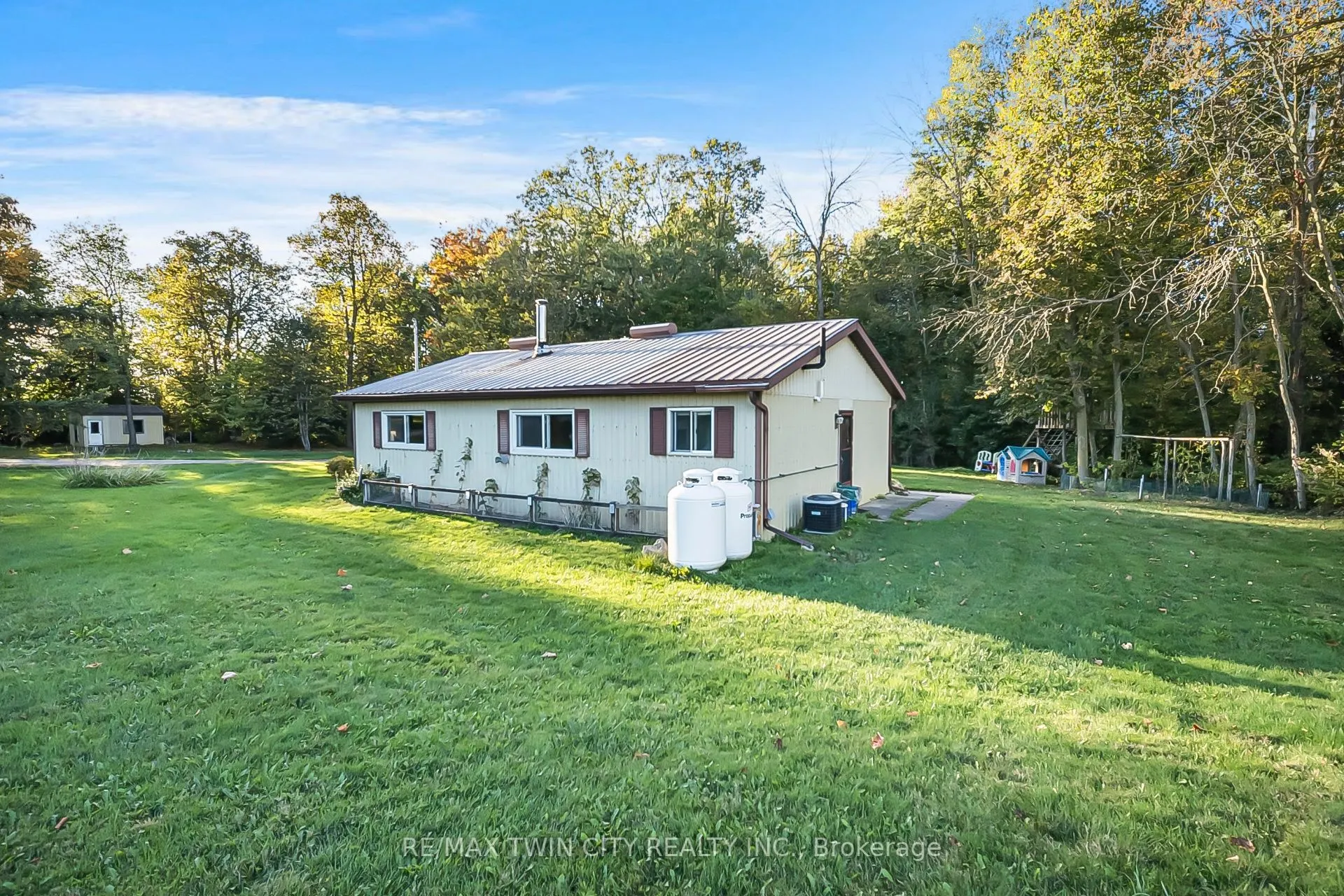 1599 Berlett's Road