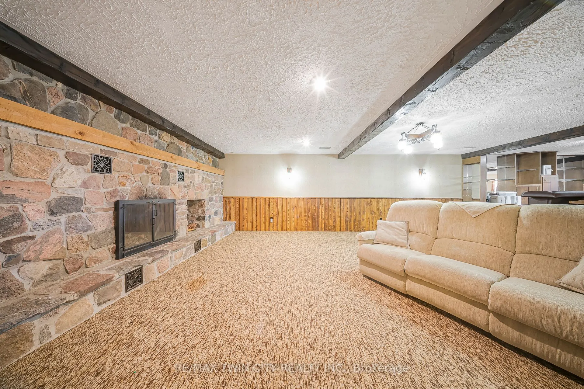 1599 Berlett's Road