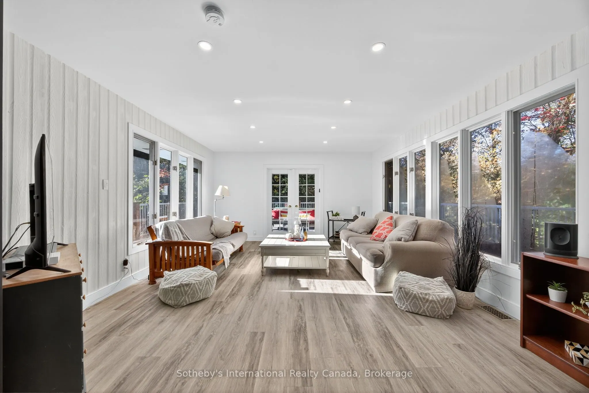 37 BROWNS LAKE Road