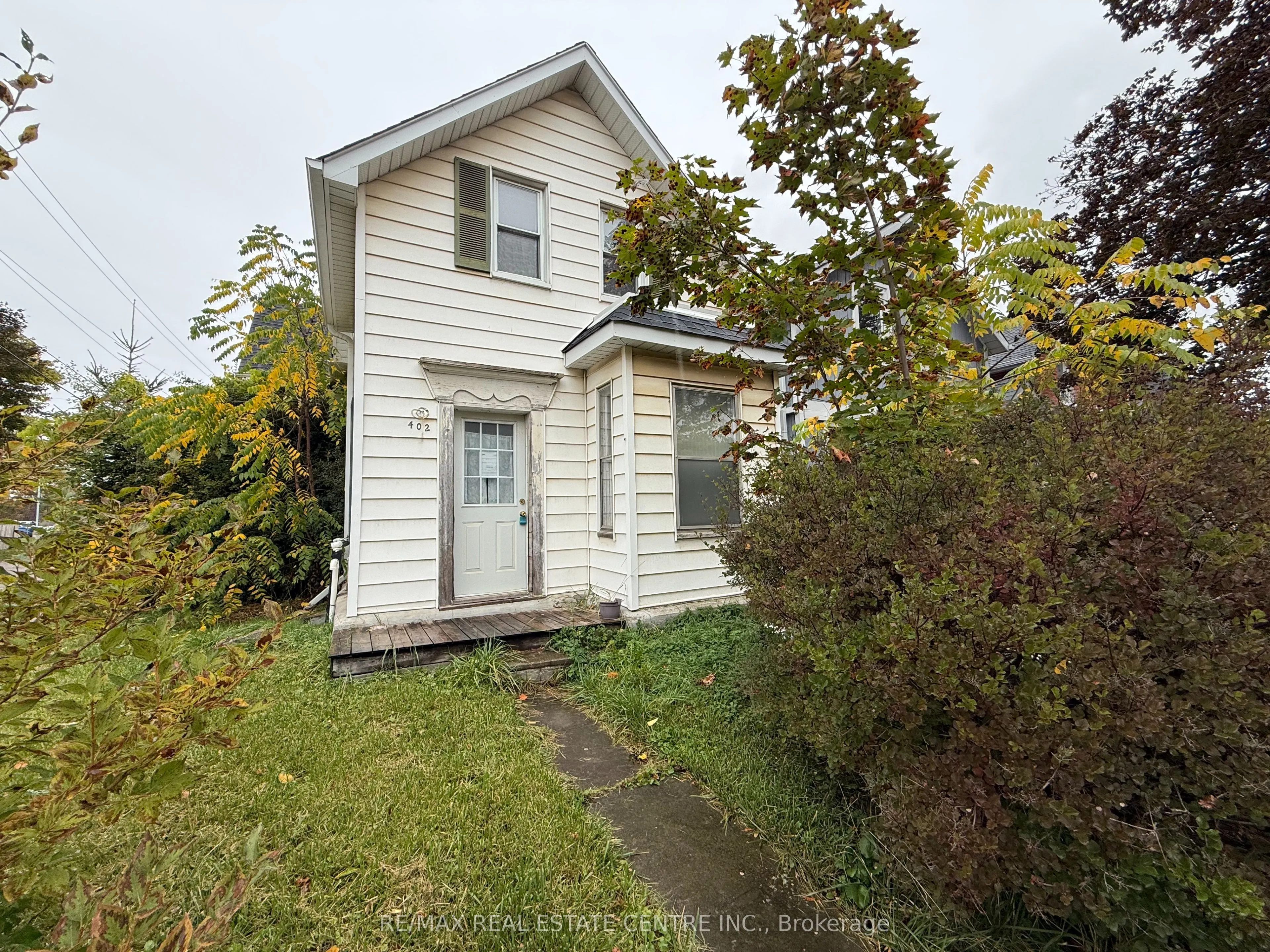 402 Main Street