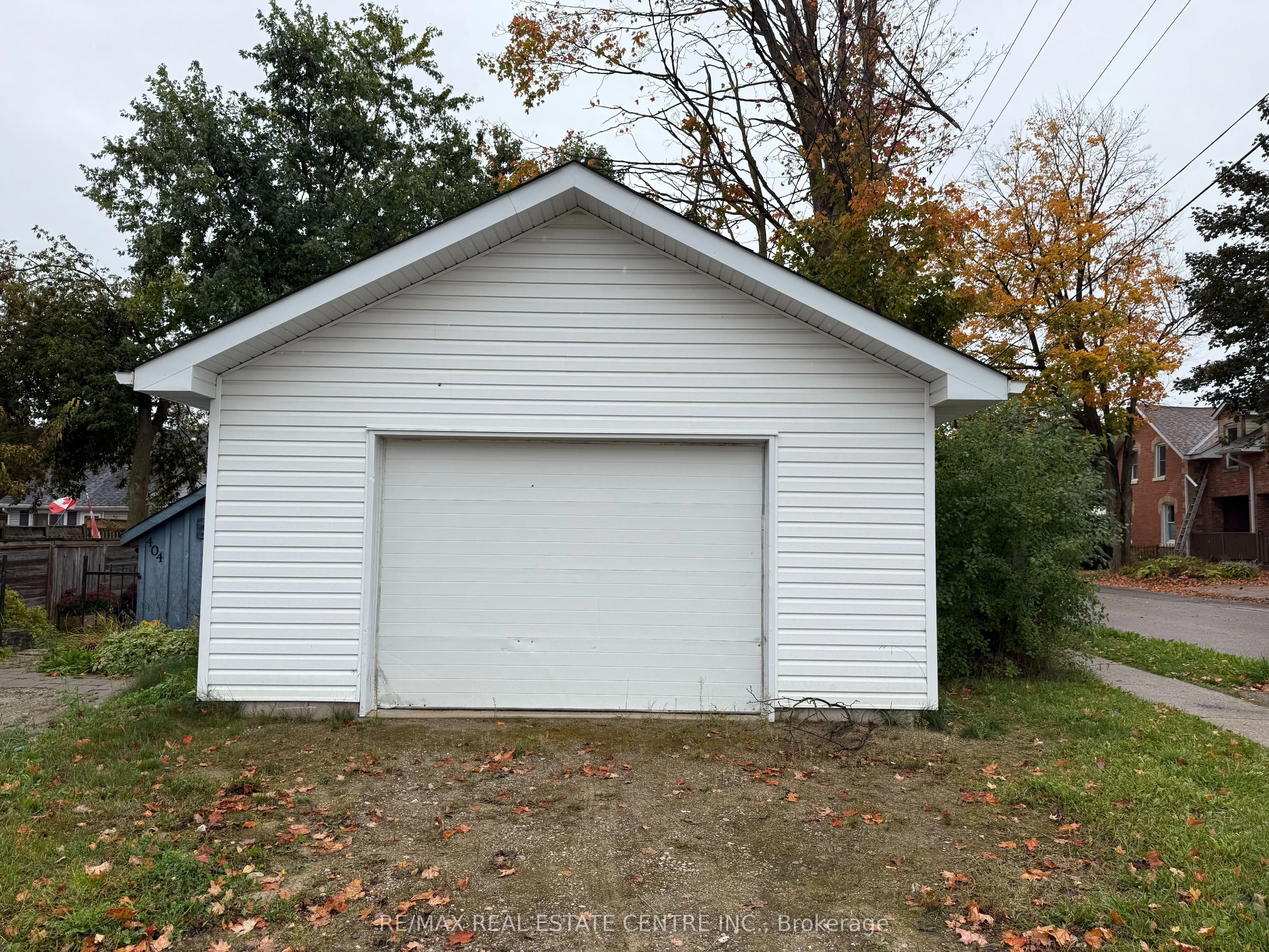 402 Main Street