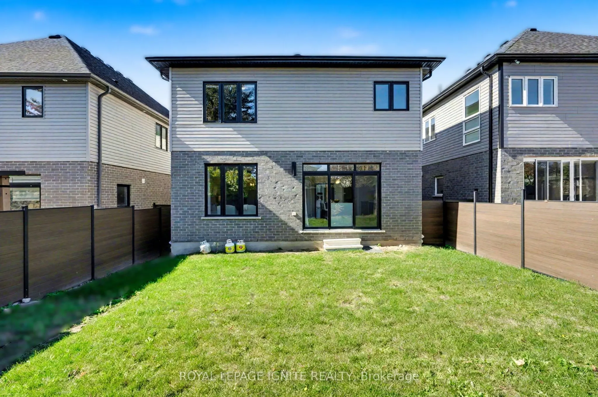 156 Ridgemount Street