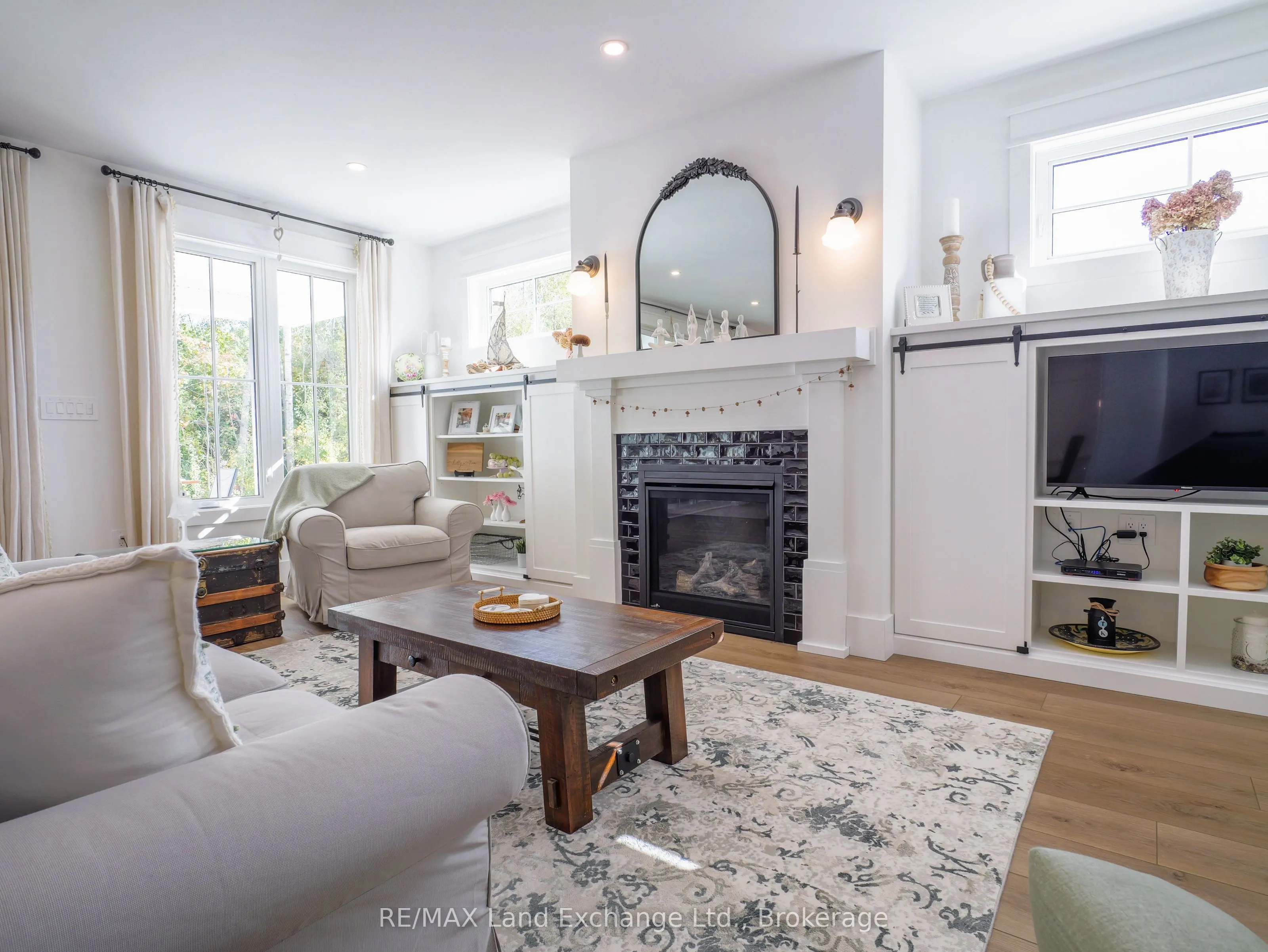 15 Lakeforest Drive