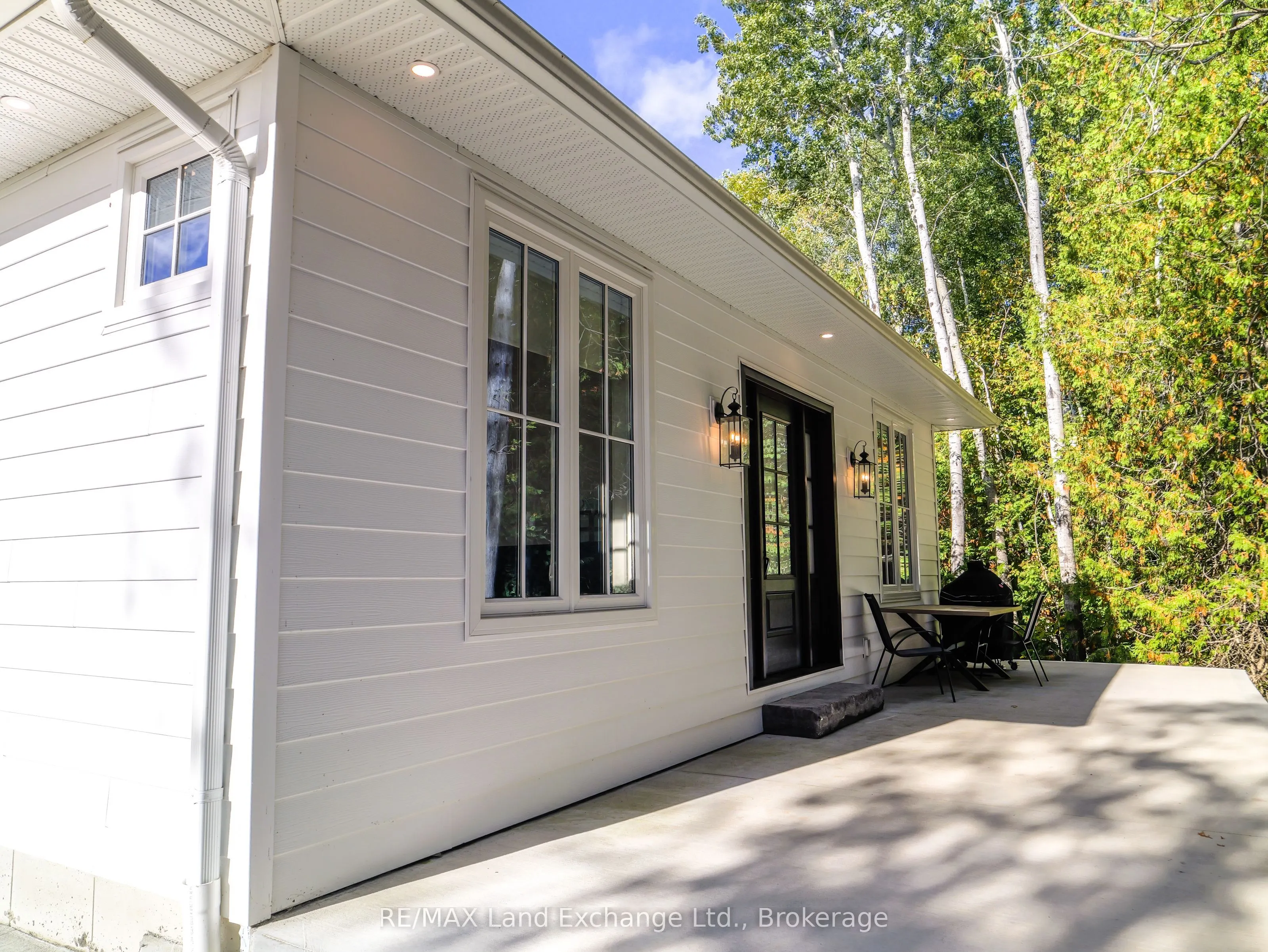 15 Lakeforest Drive