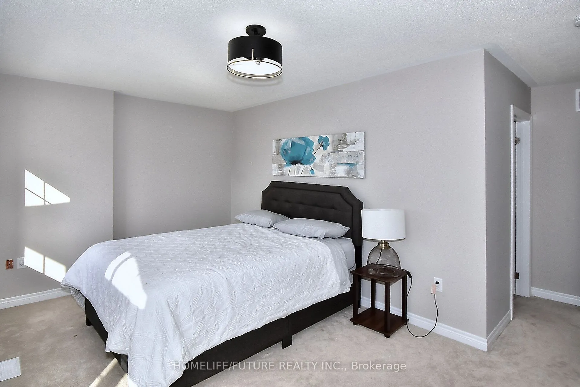 656 Lemay Grove