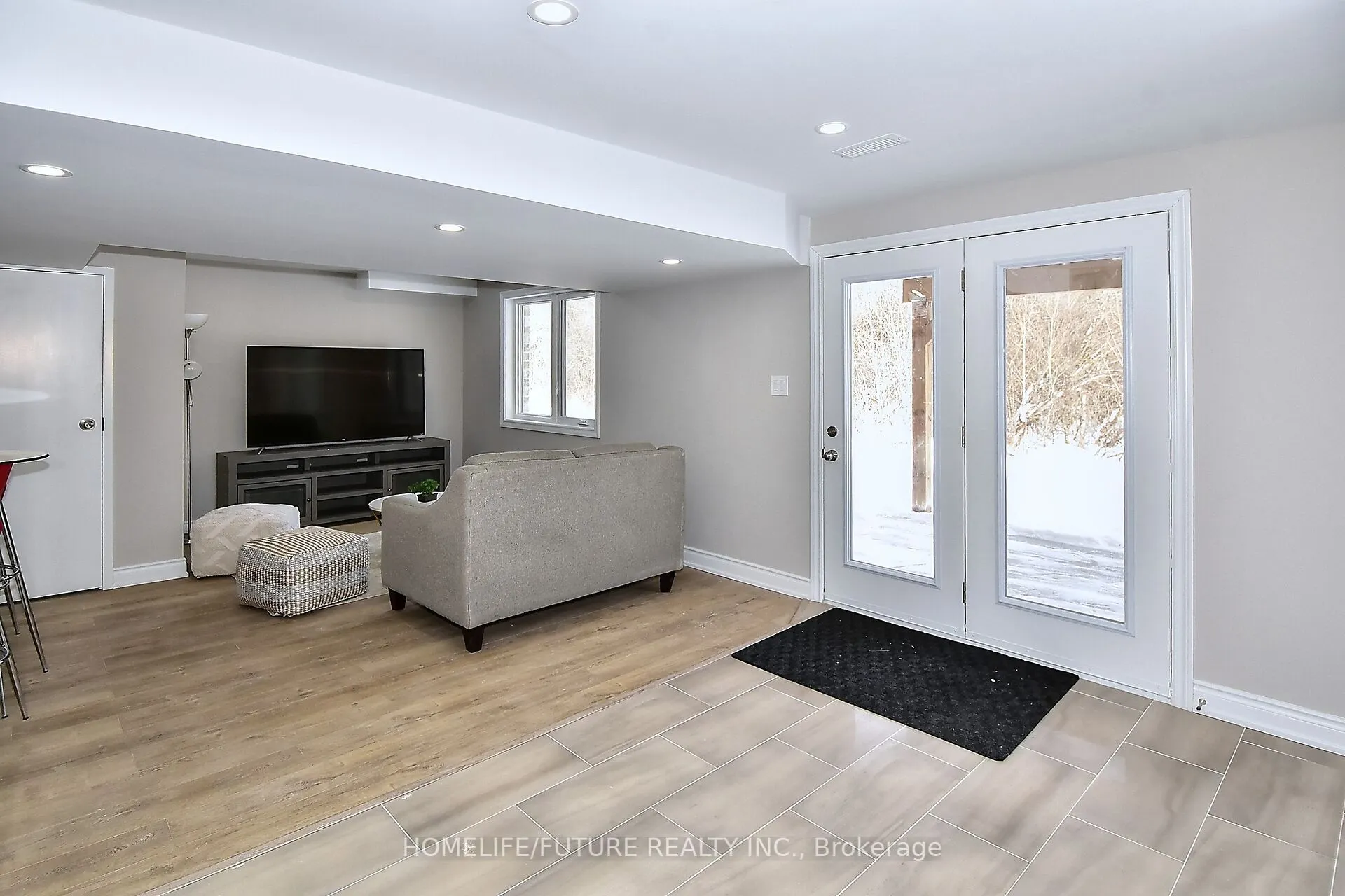656 Lemay Grove