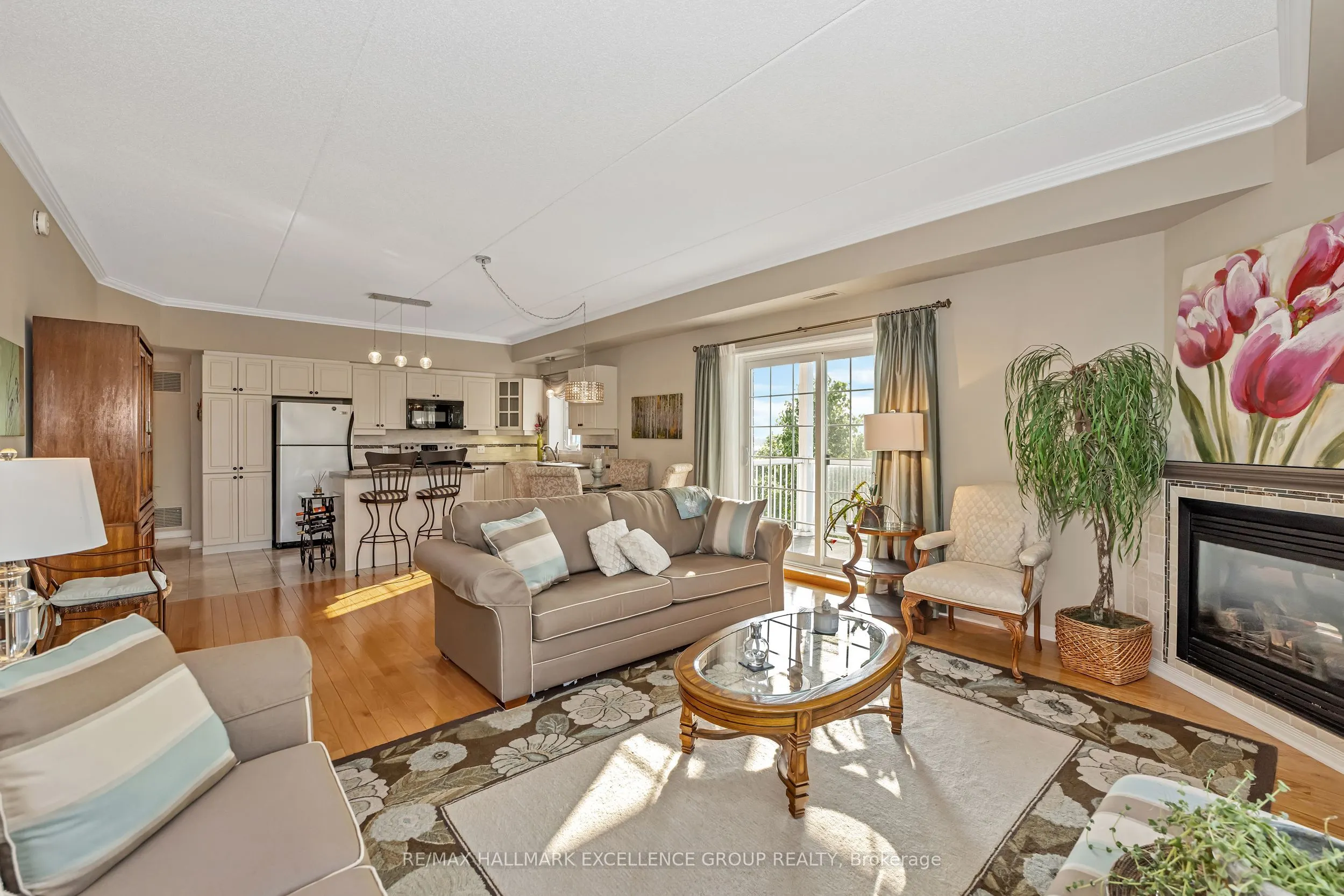 2360 Albert Street, #107