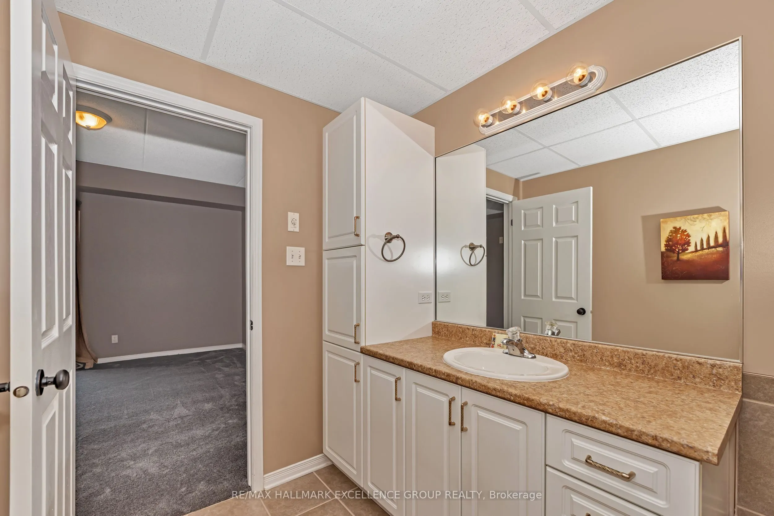 2360 Albert Street, #107
