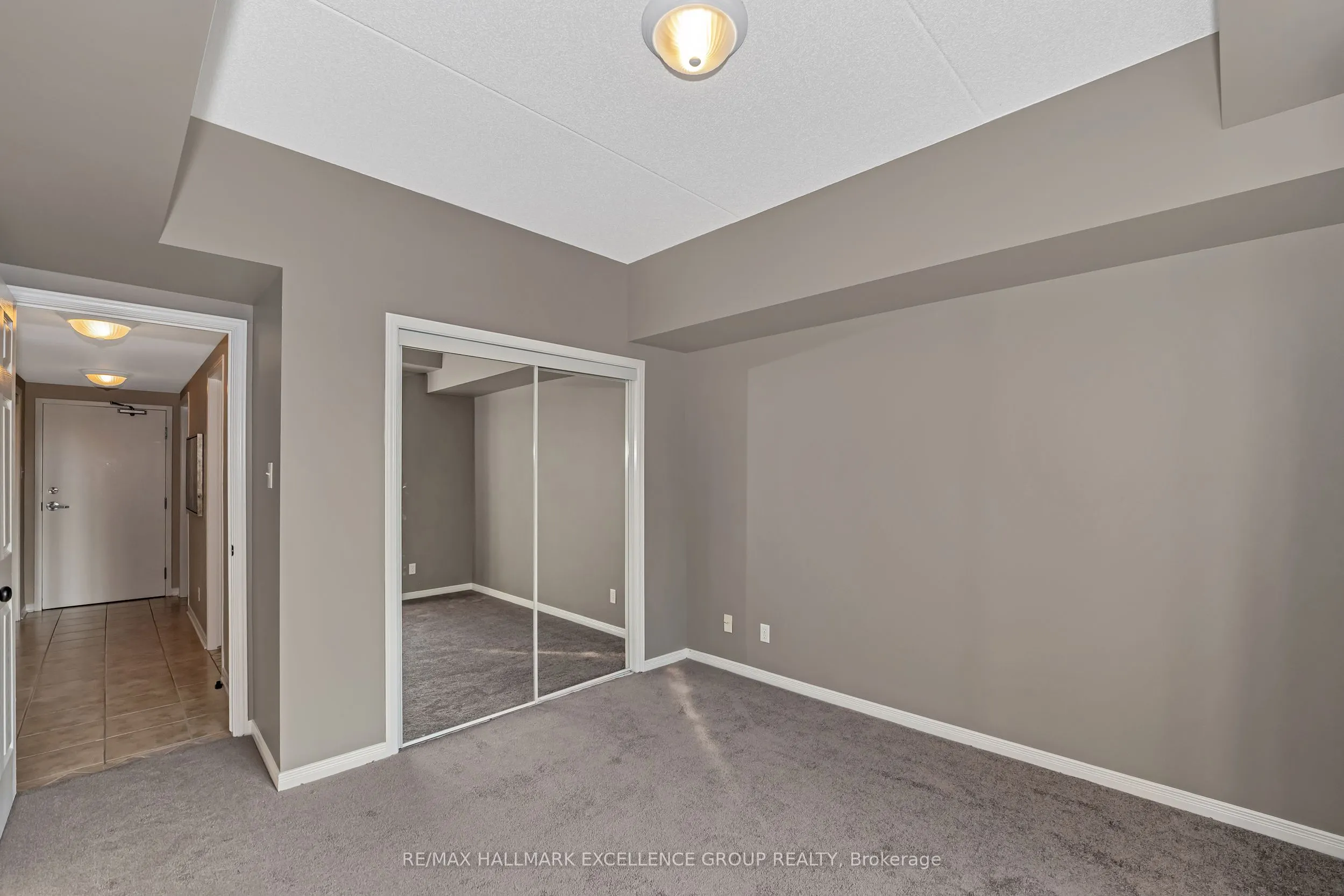 2360 Albert Street, #107