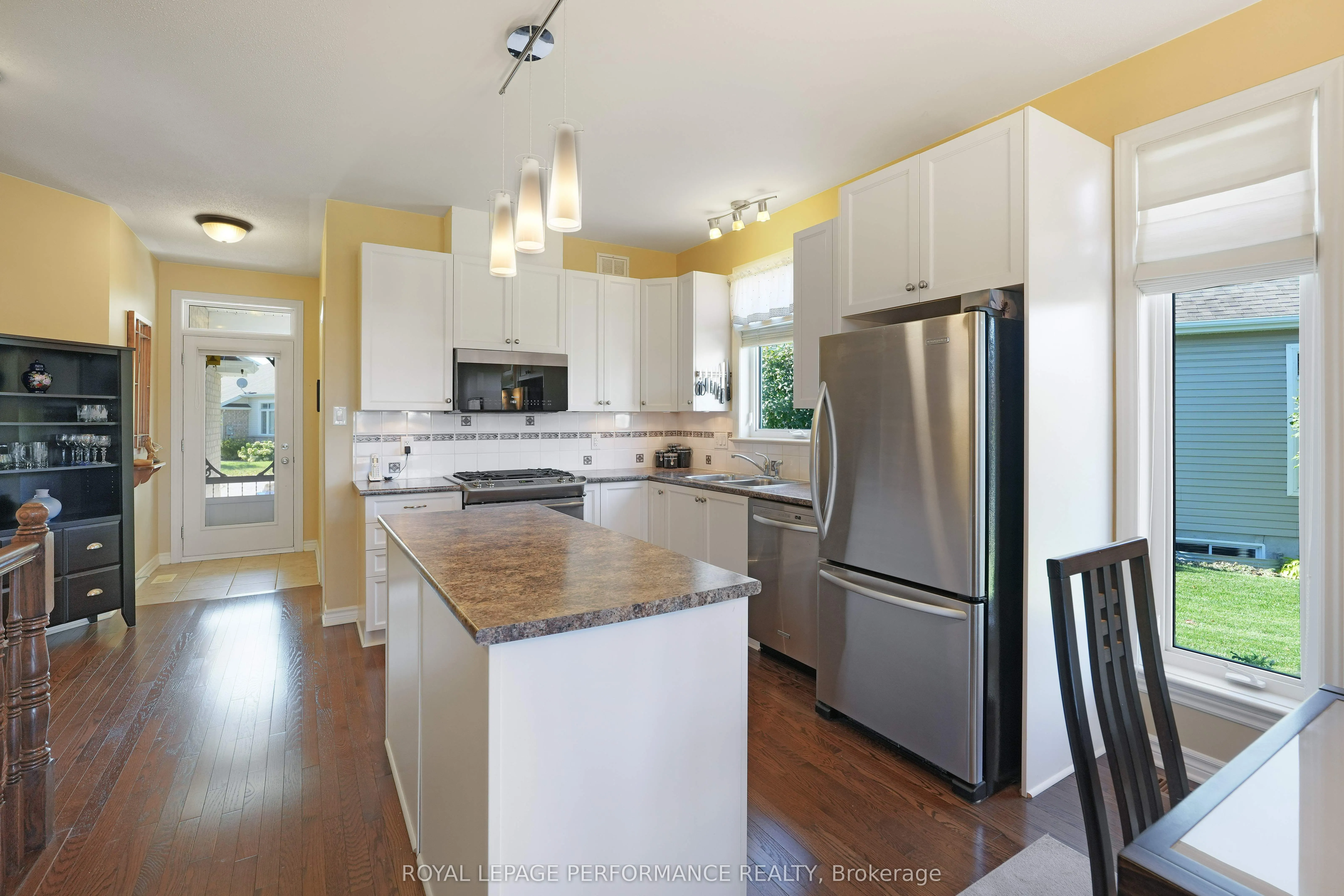 240 Bulrush Crescent