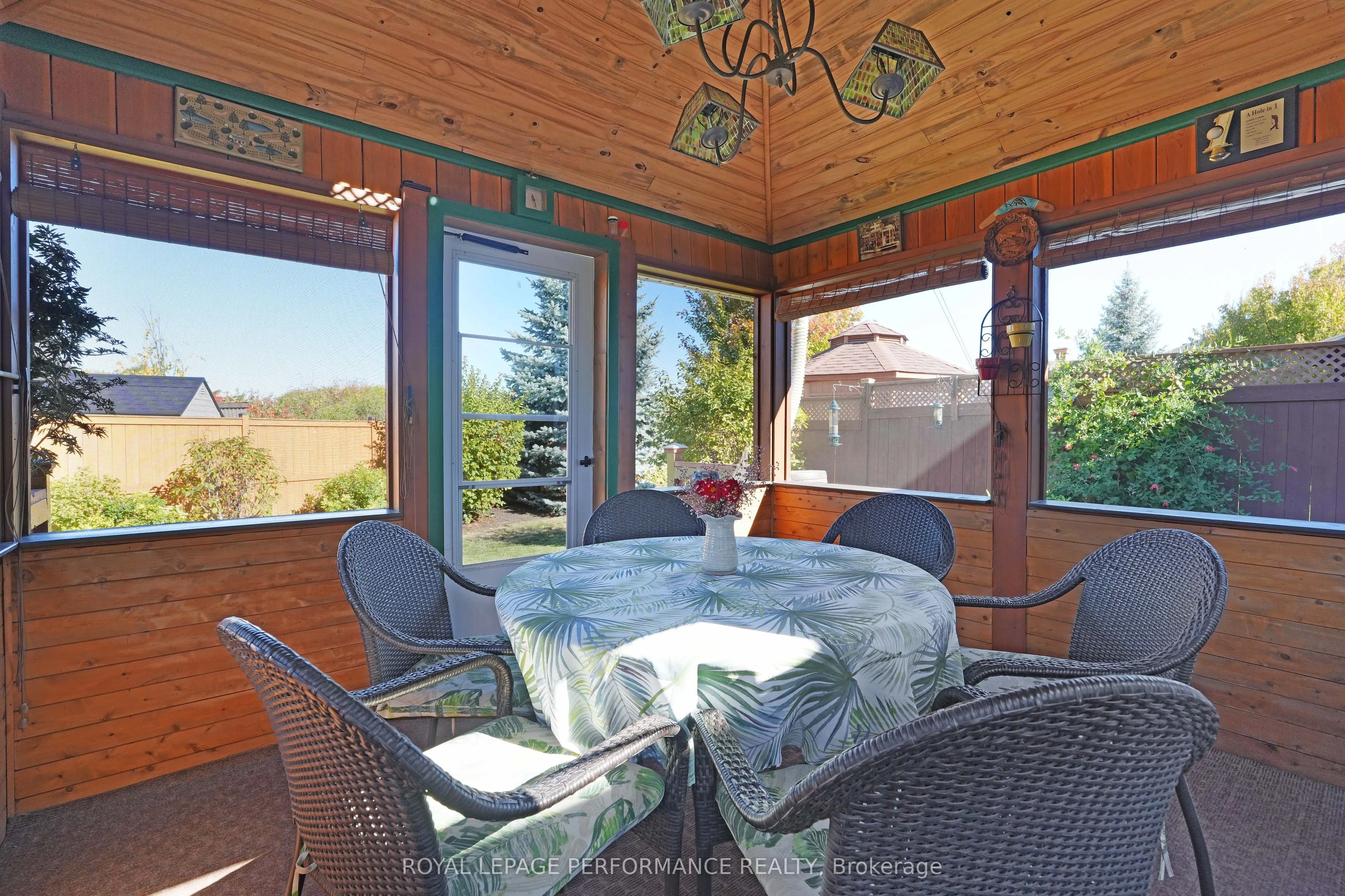 240 Bulrush Crescent