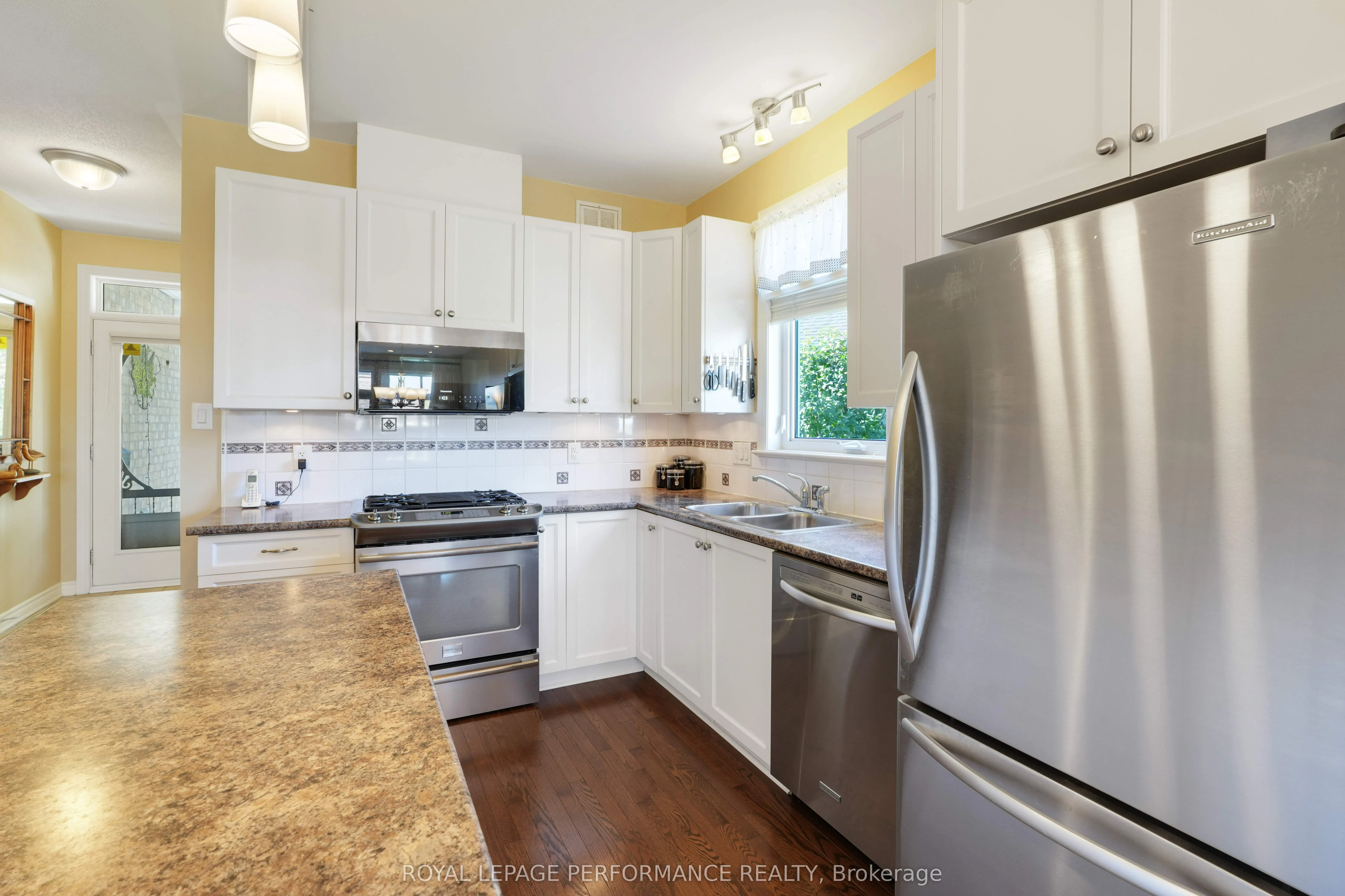 240 Bulrush Crescent