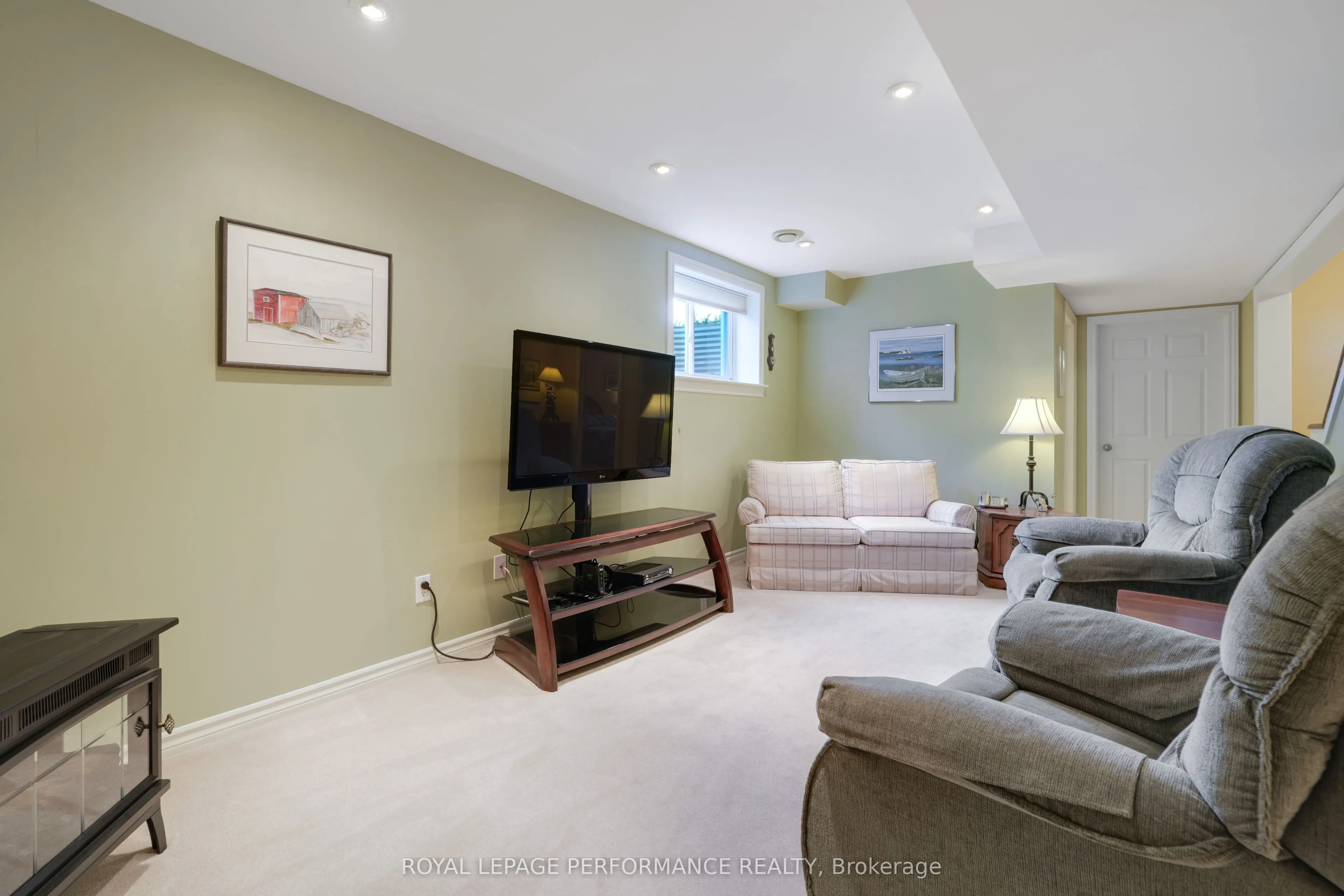 240 Bulrush Crescent