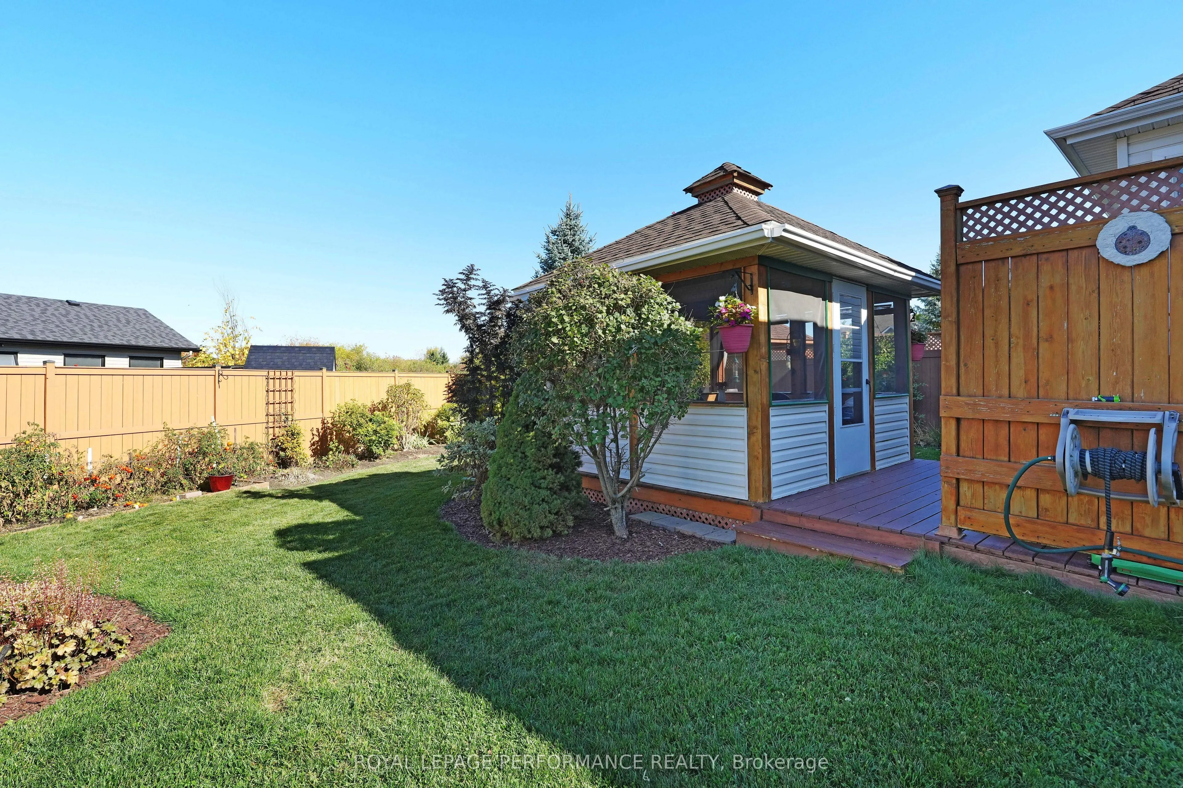 240 Bulrush Crescent
