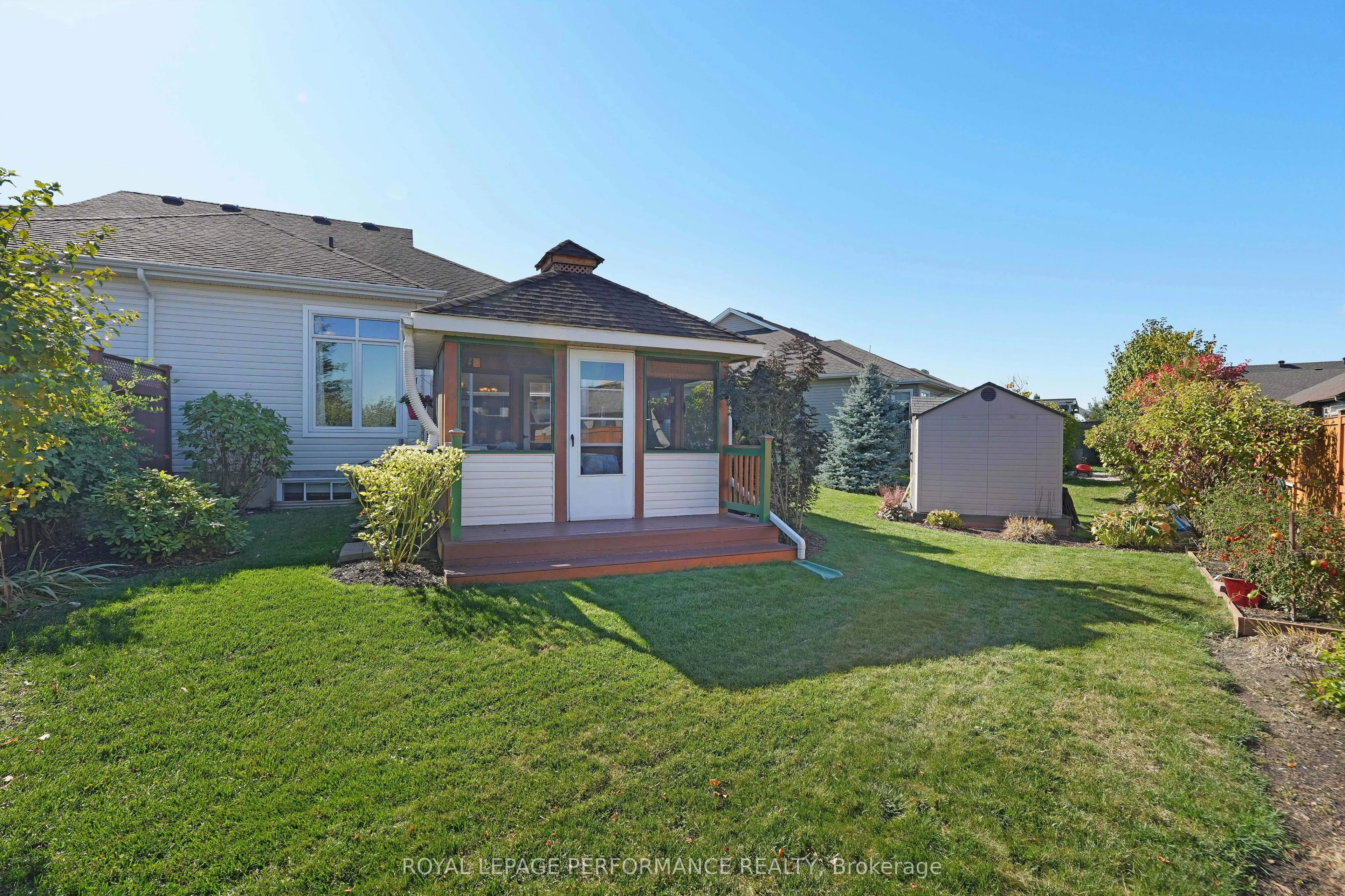 240 Bulrush Crescent
