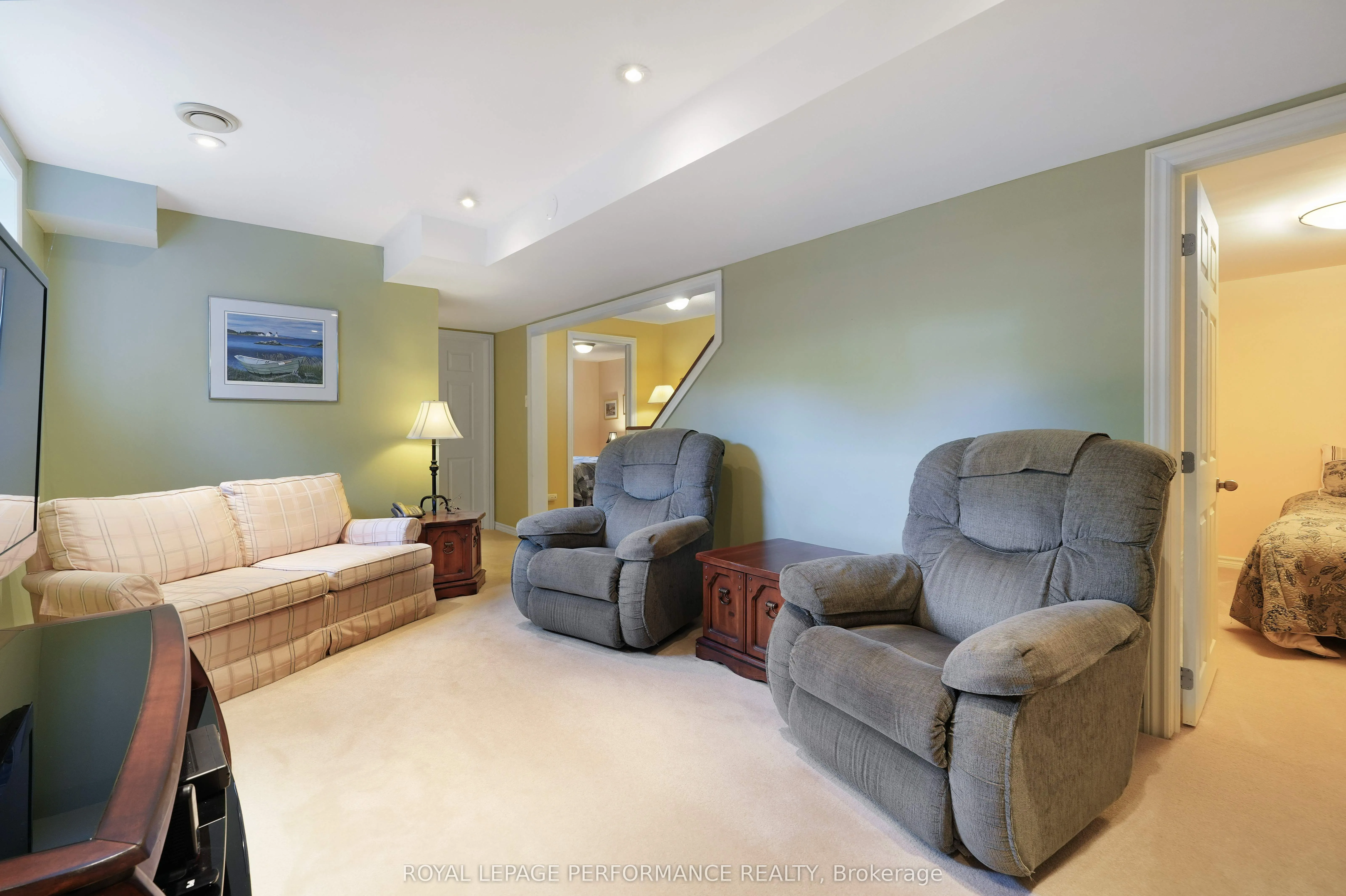 240 Bulrush Crescent