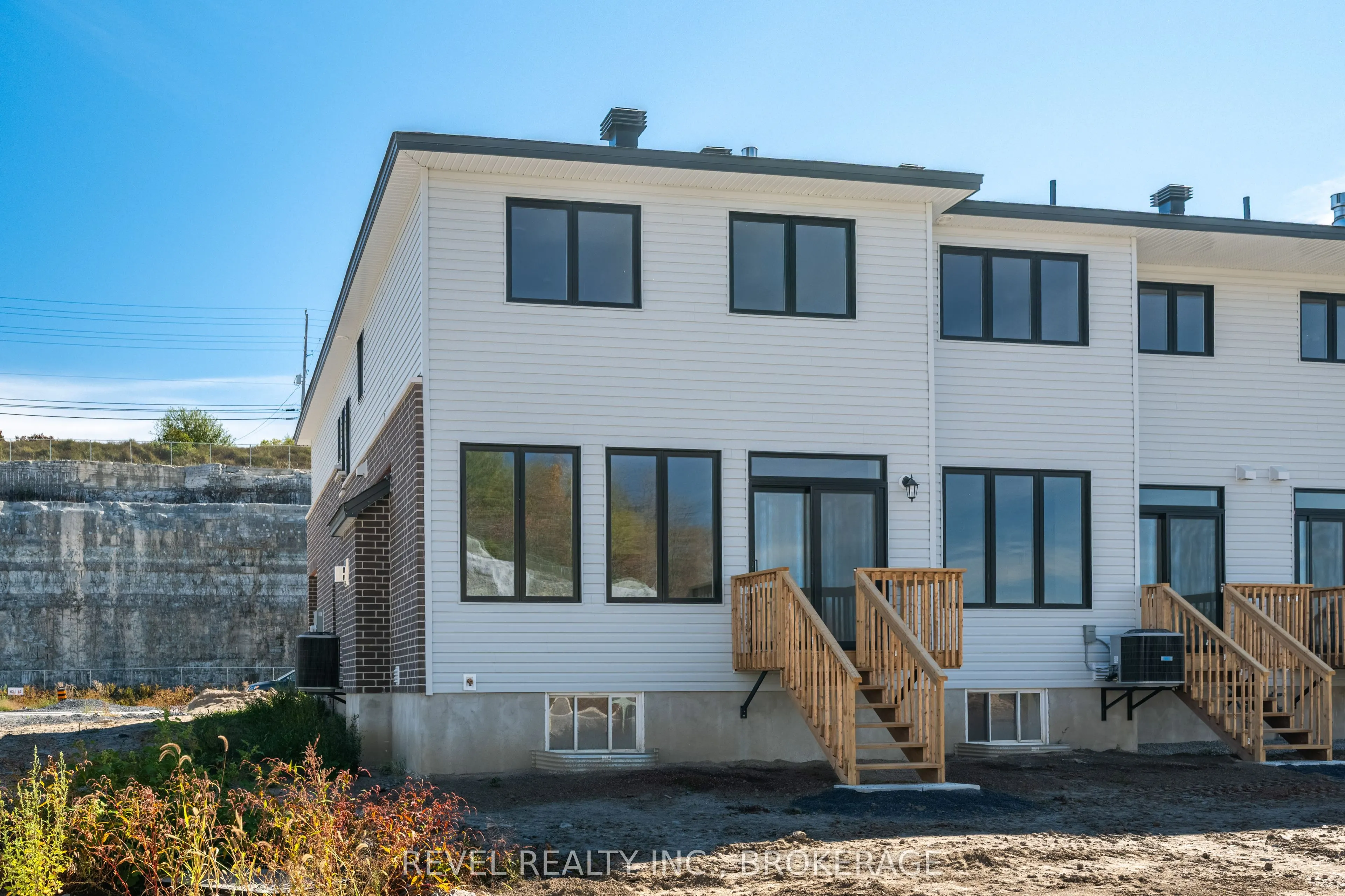 336 Dockside Drive