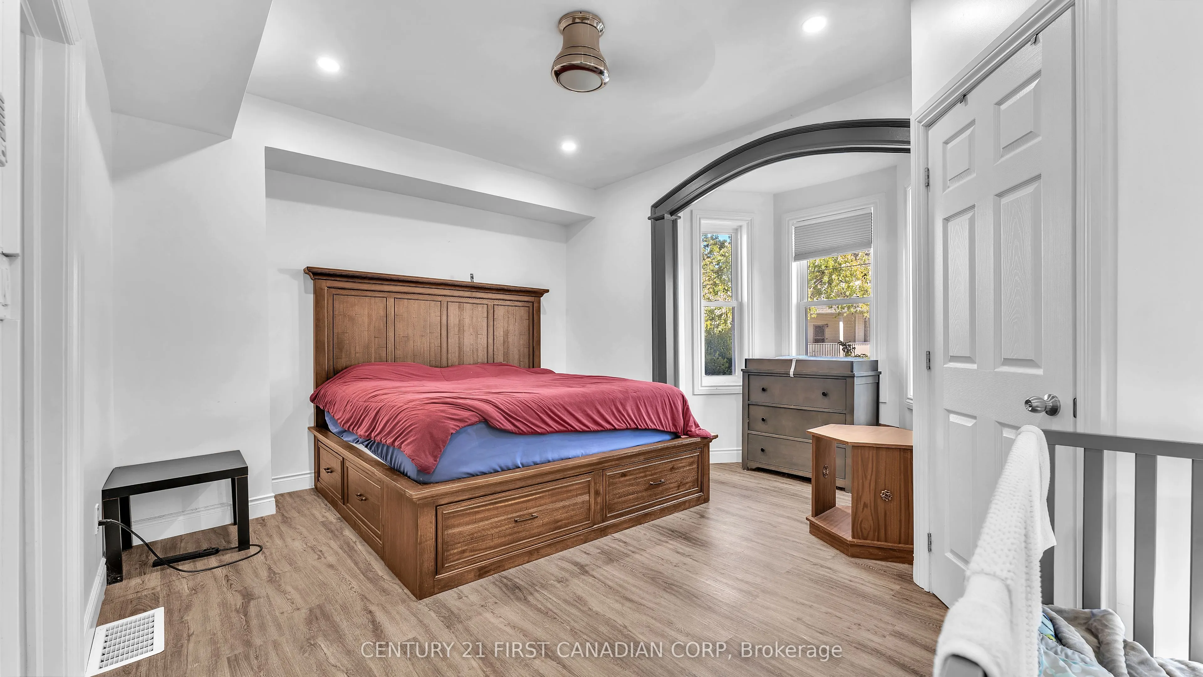 2583 Kelly Road