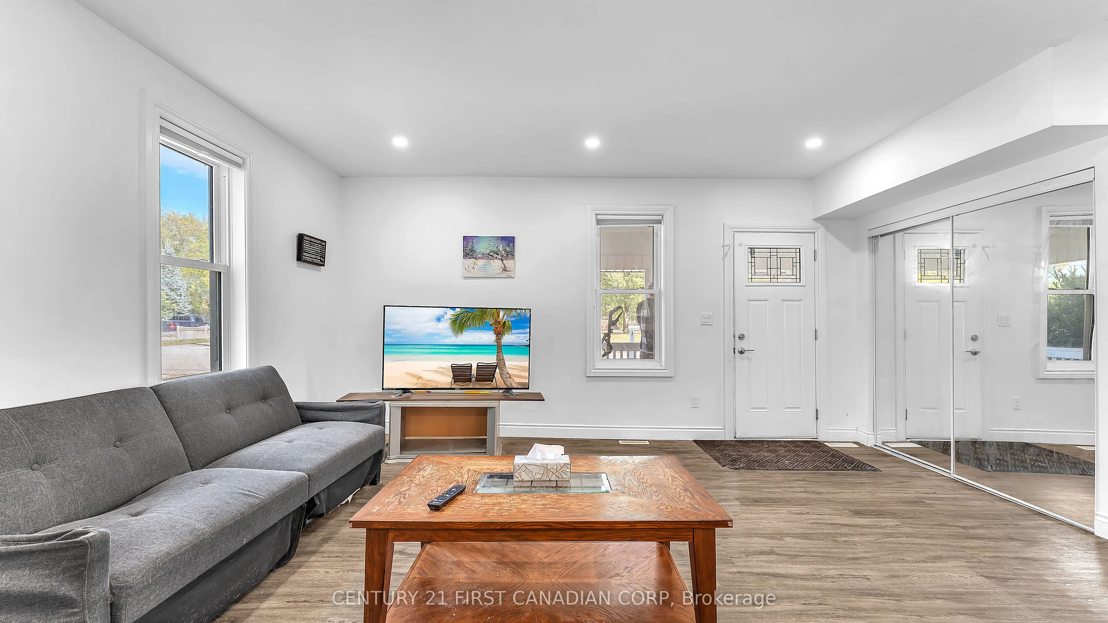2583 Kelly Road