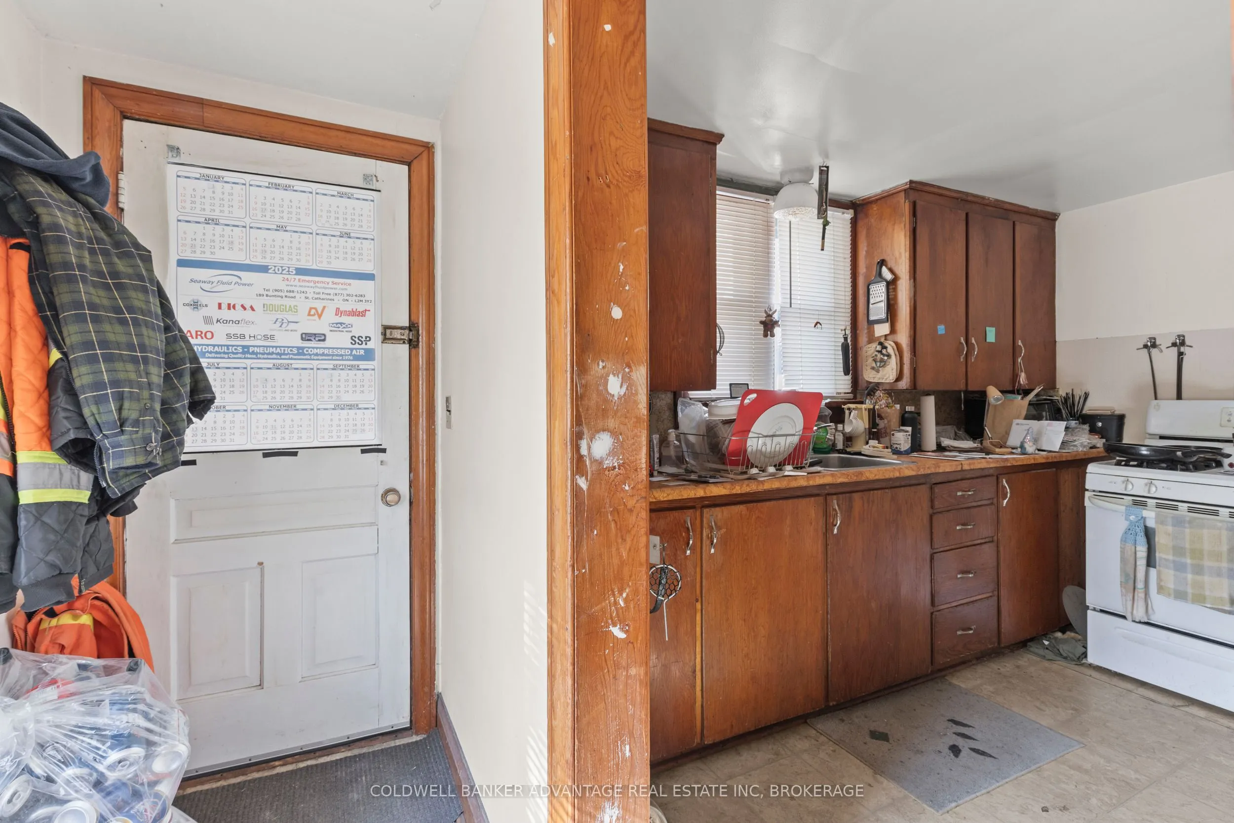 105 MAPLE Avenue