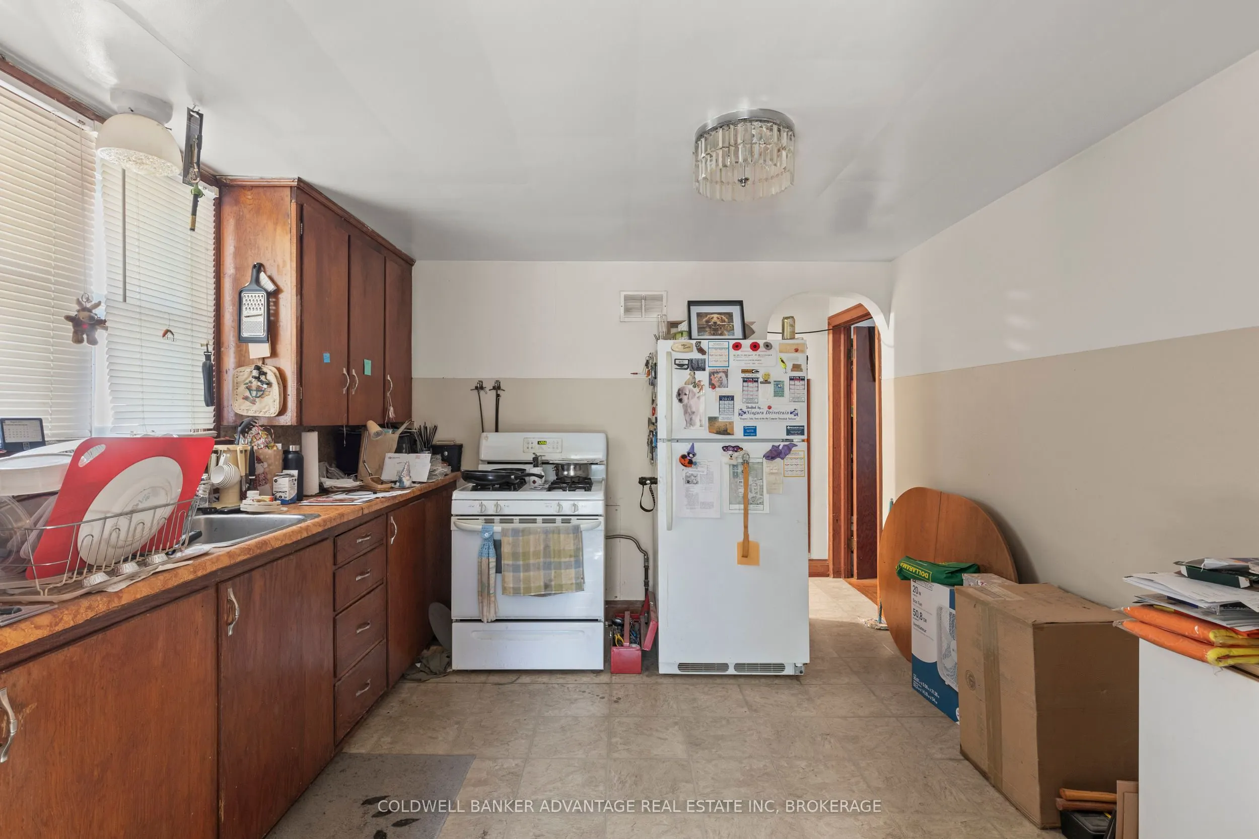 105 MAPLE Avenue