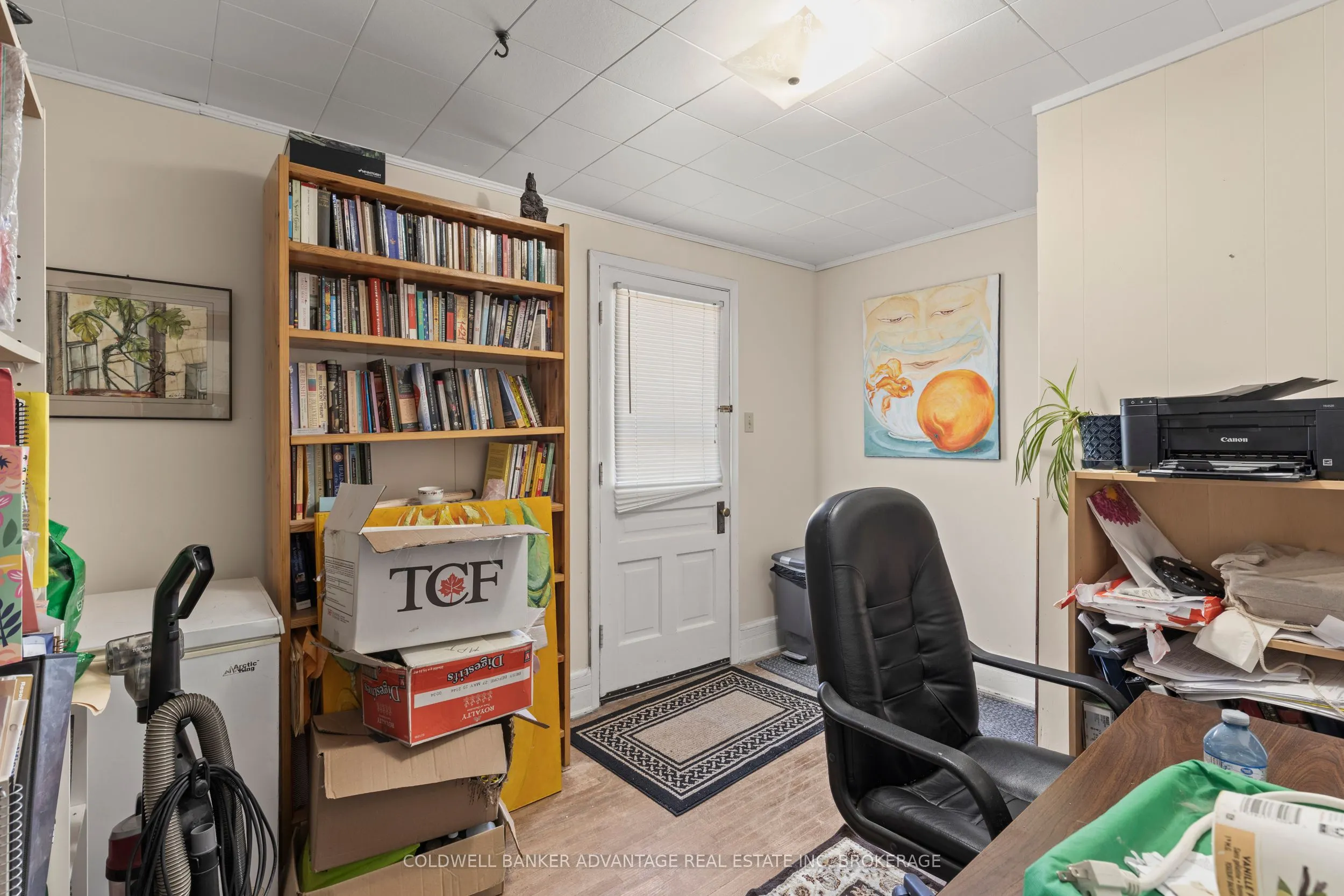 105 MAPLE Avenue