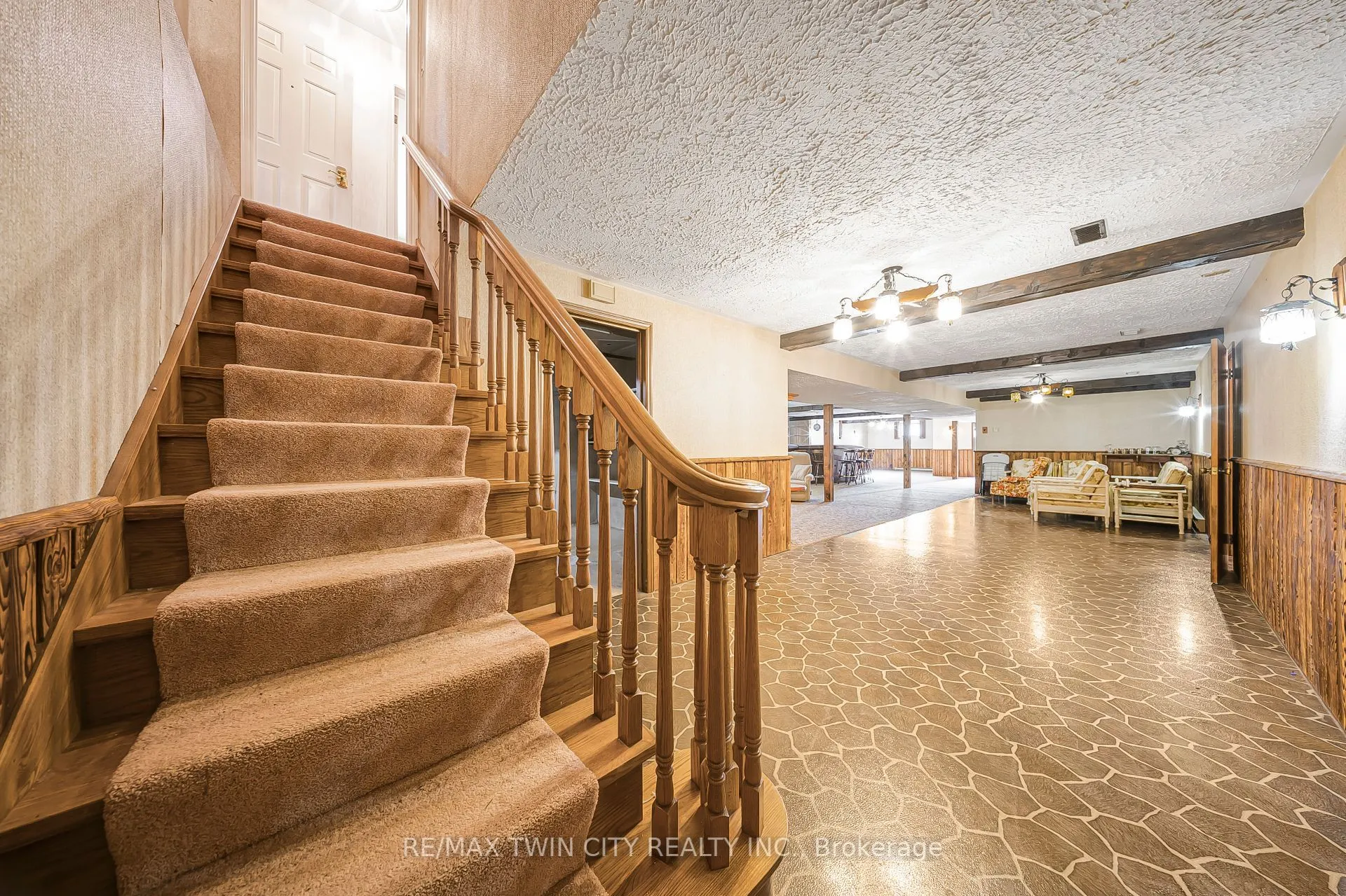 1599 Berlett's Road