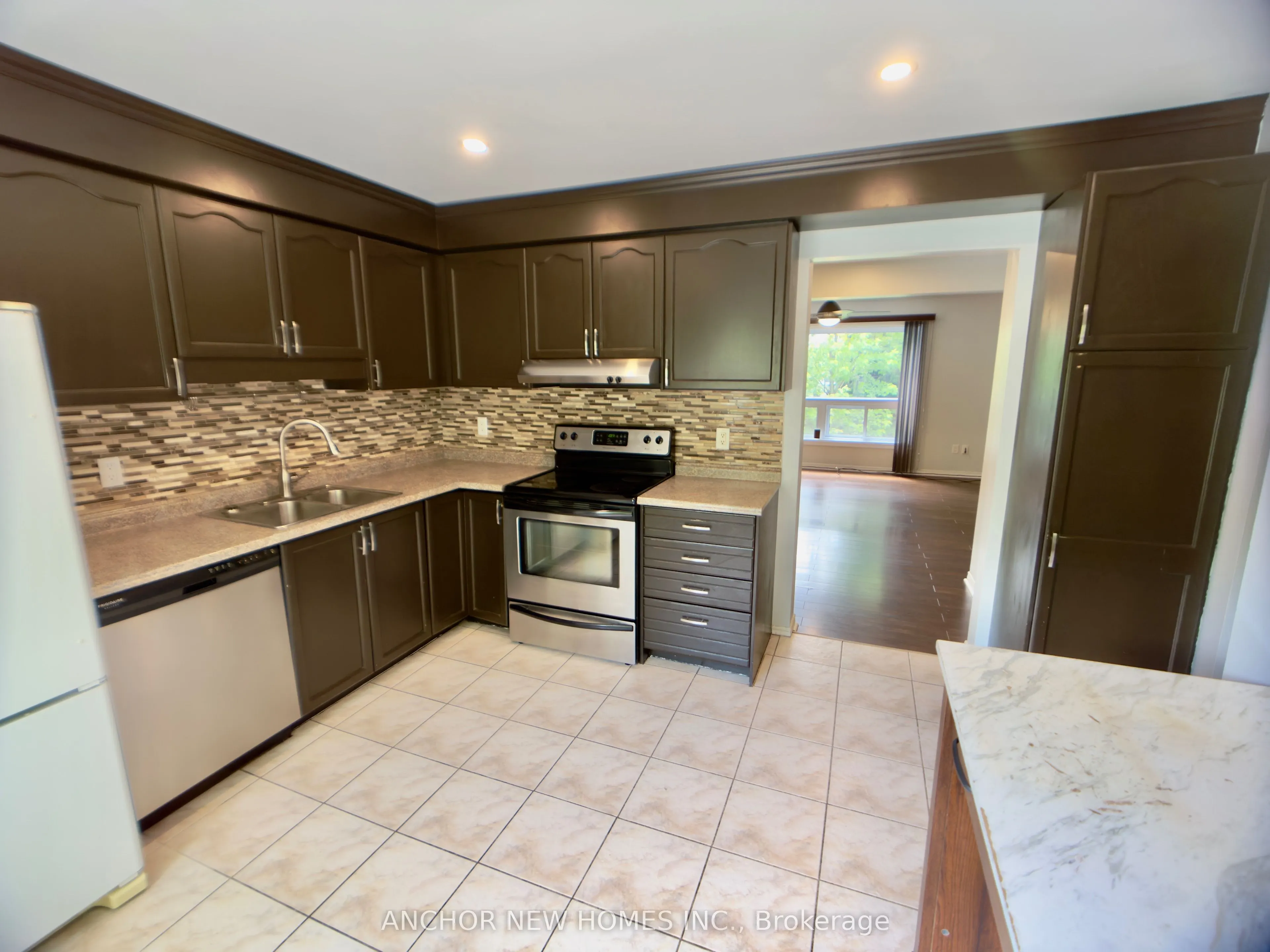 1990 WAVELL Street, #72